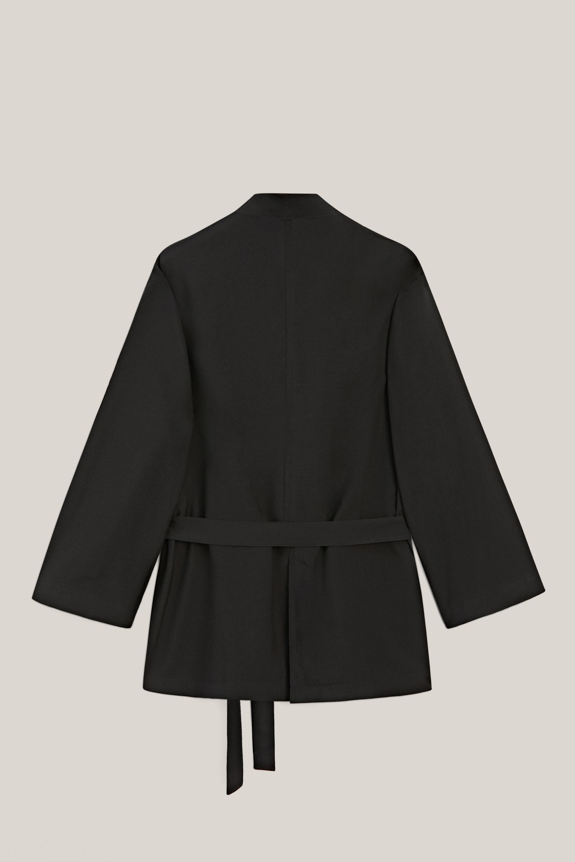 Flowing oversize blazer with belt detail - LIMITED EDITION — BLACK