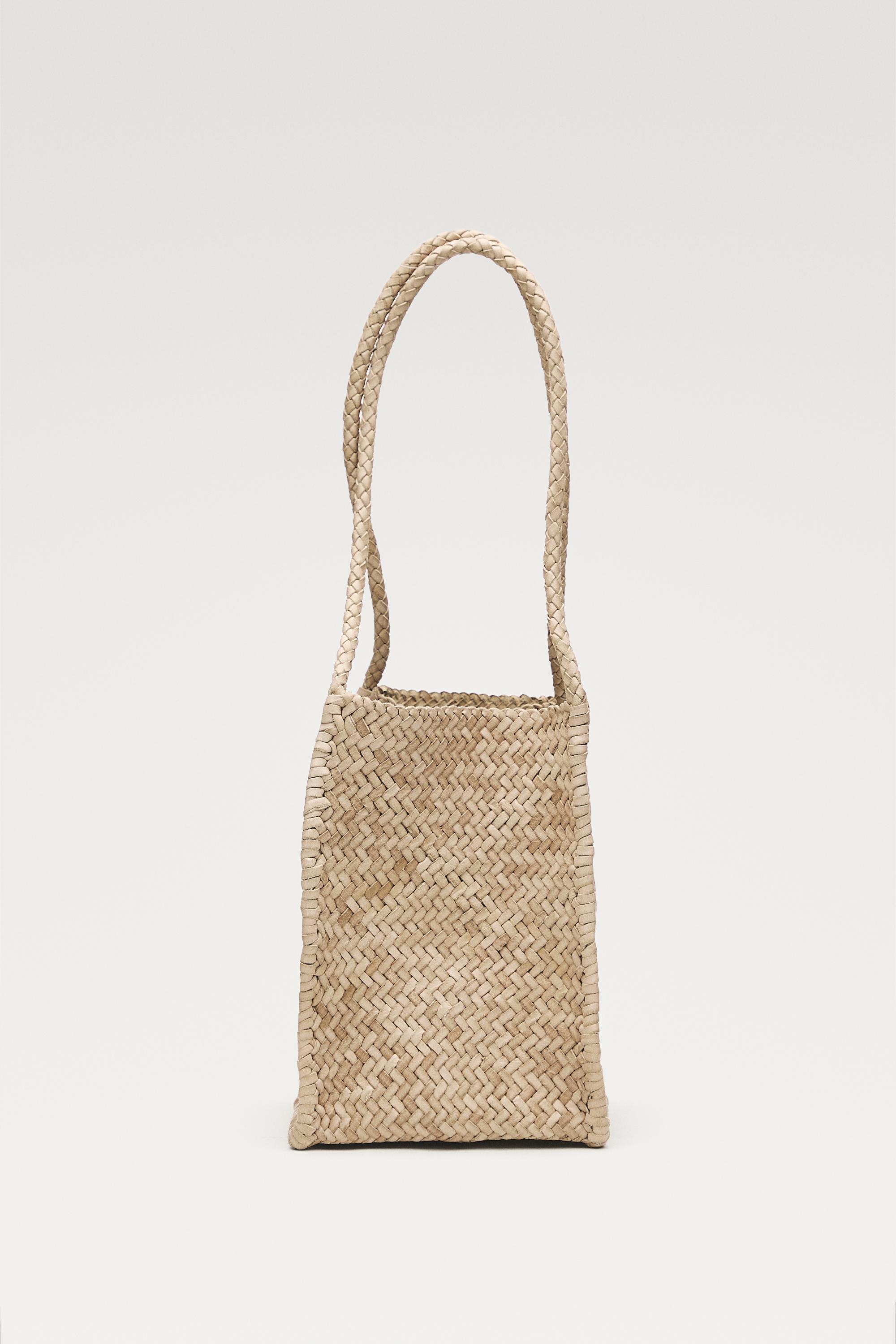 Nappa leather woven bucket bag — CREAM