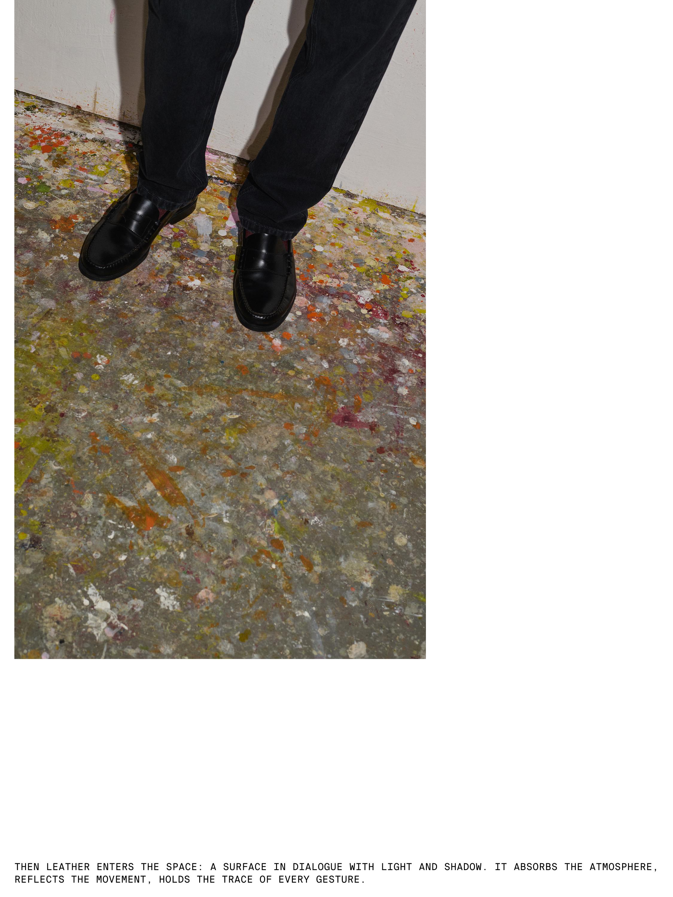 Кожаные лоферы с планкой