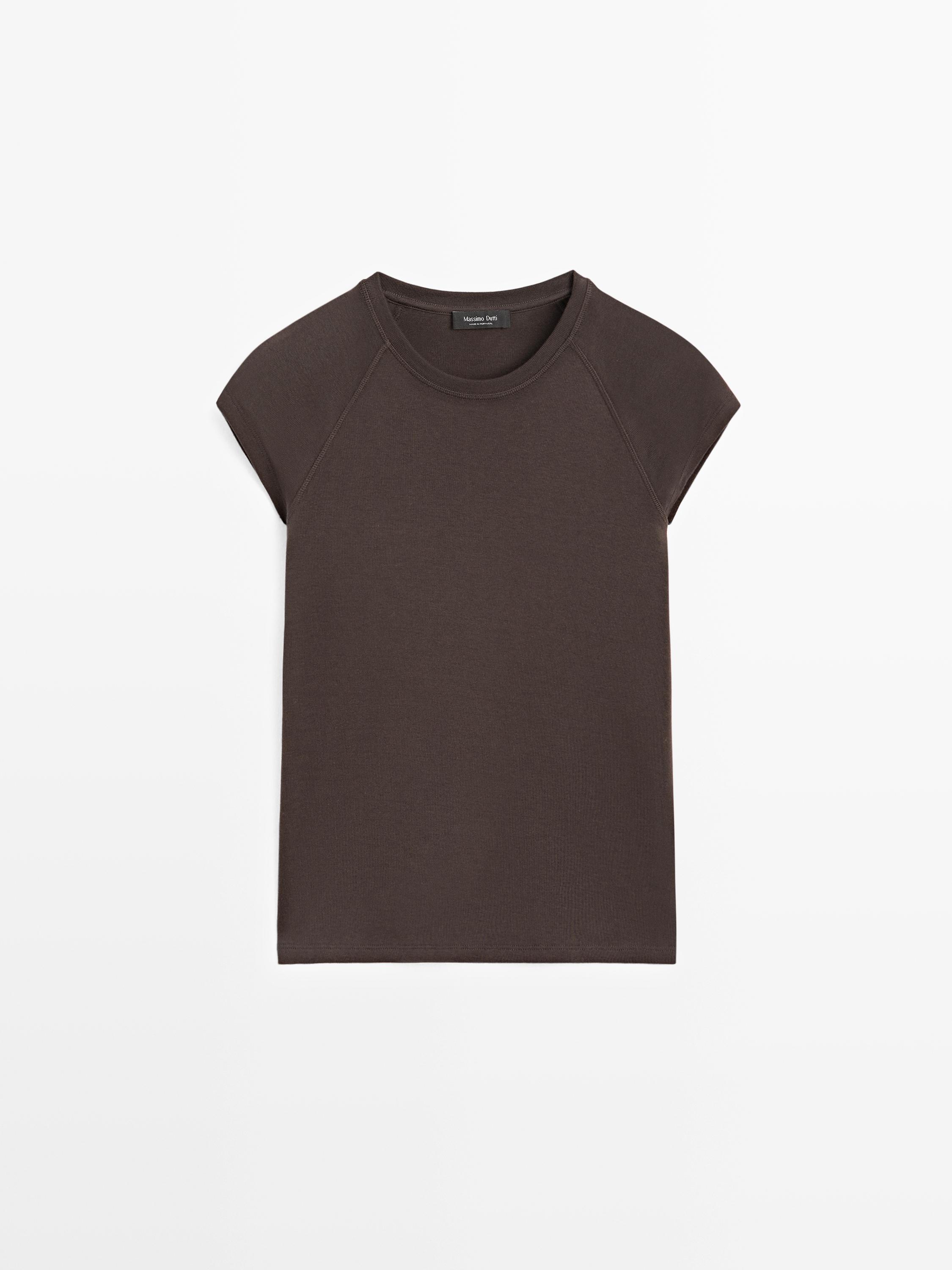 Cotton T-shirt with short raglan sleeves