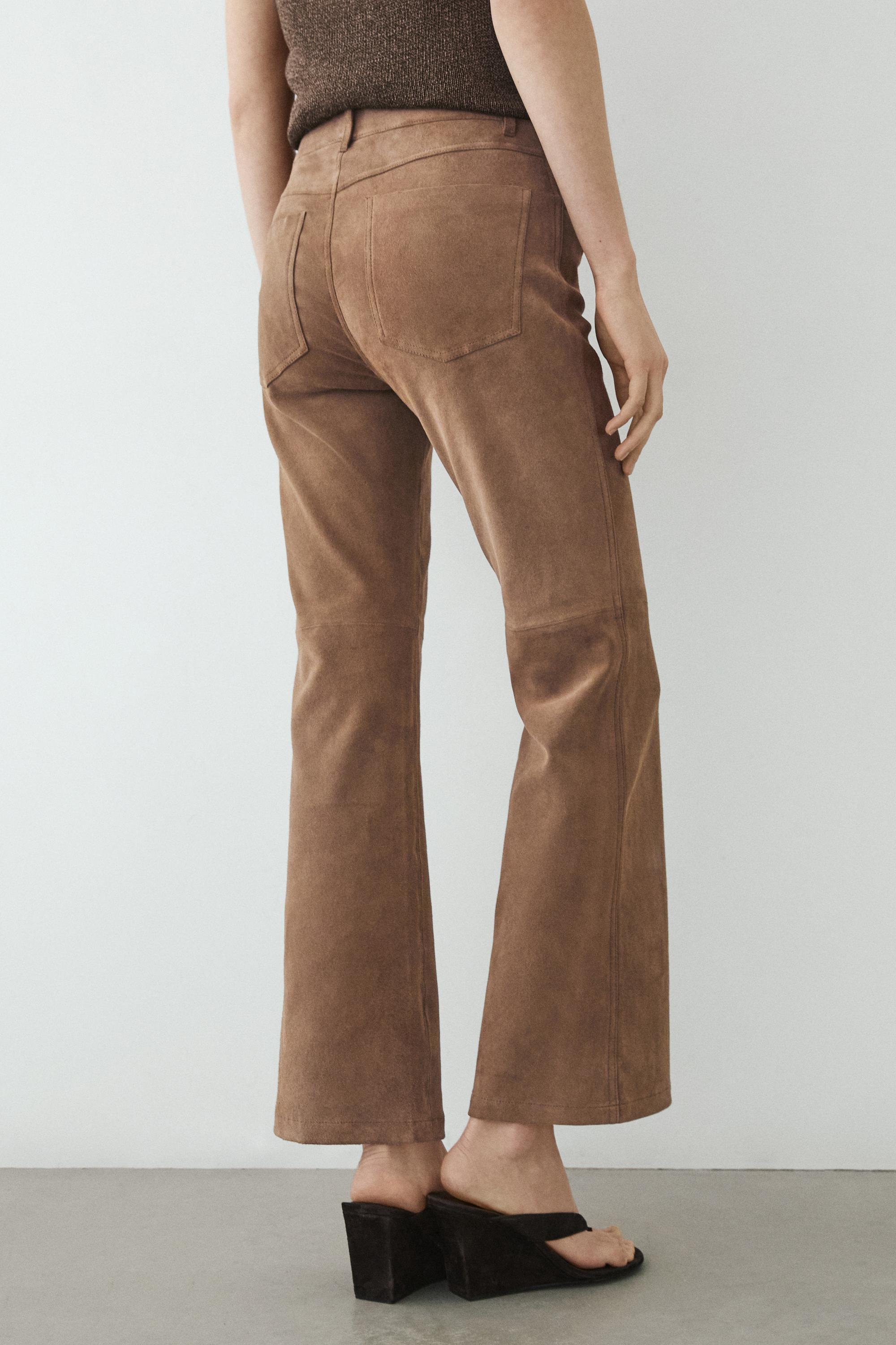 Cropped suede leather flare fit leggings — MOLE BROWN