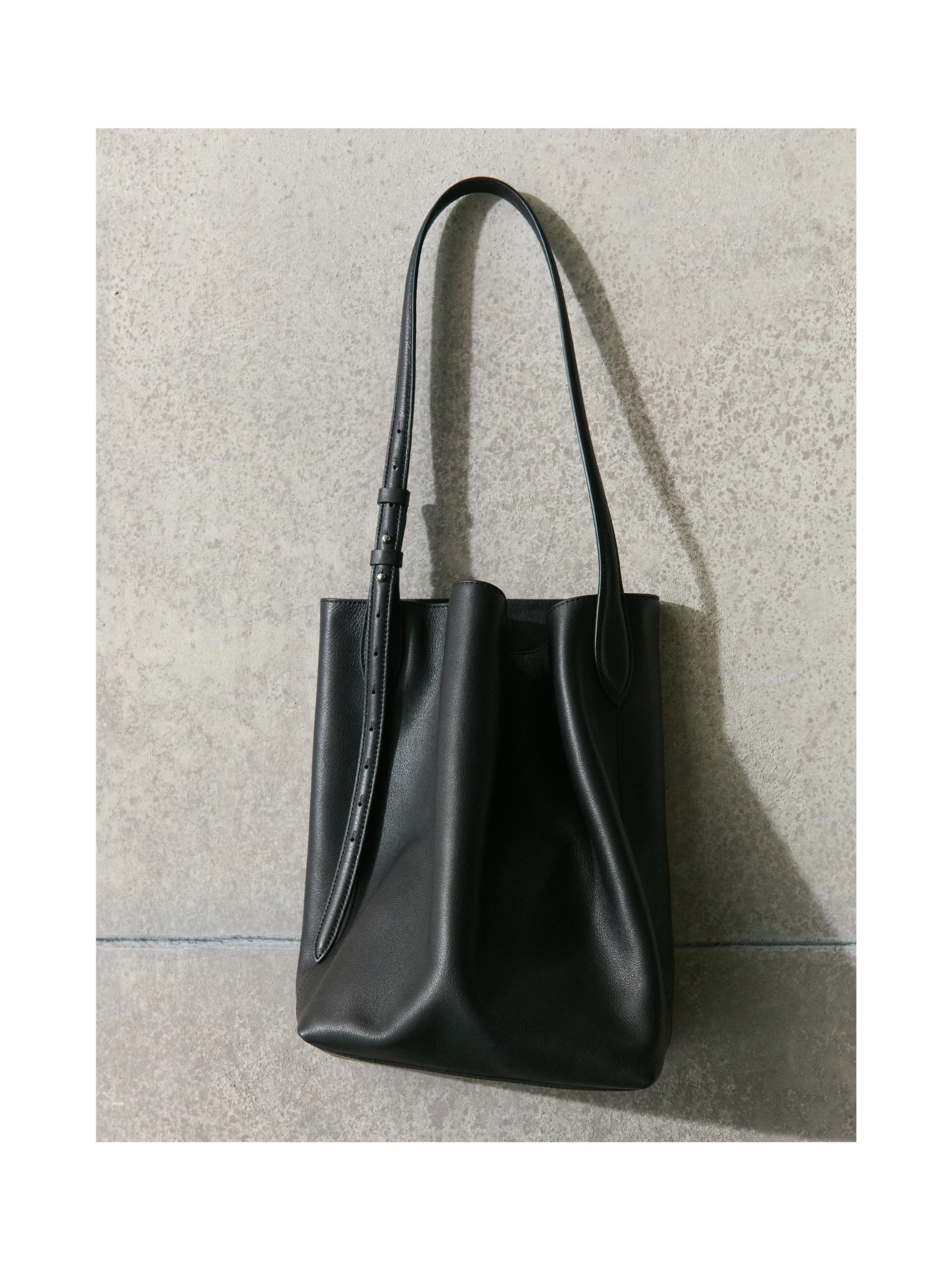 Nappa leather bucket bag — BLACK