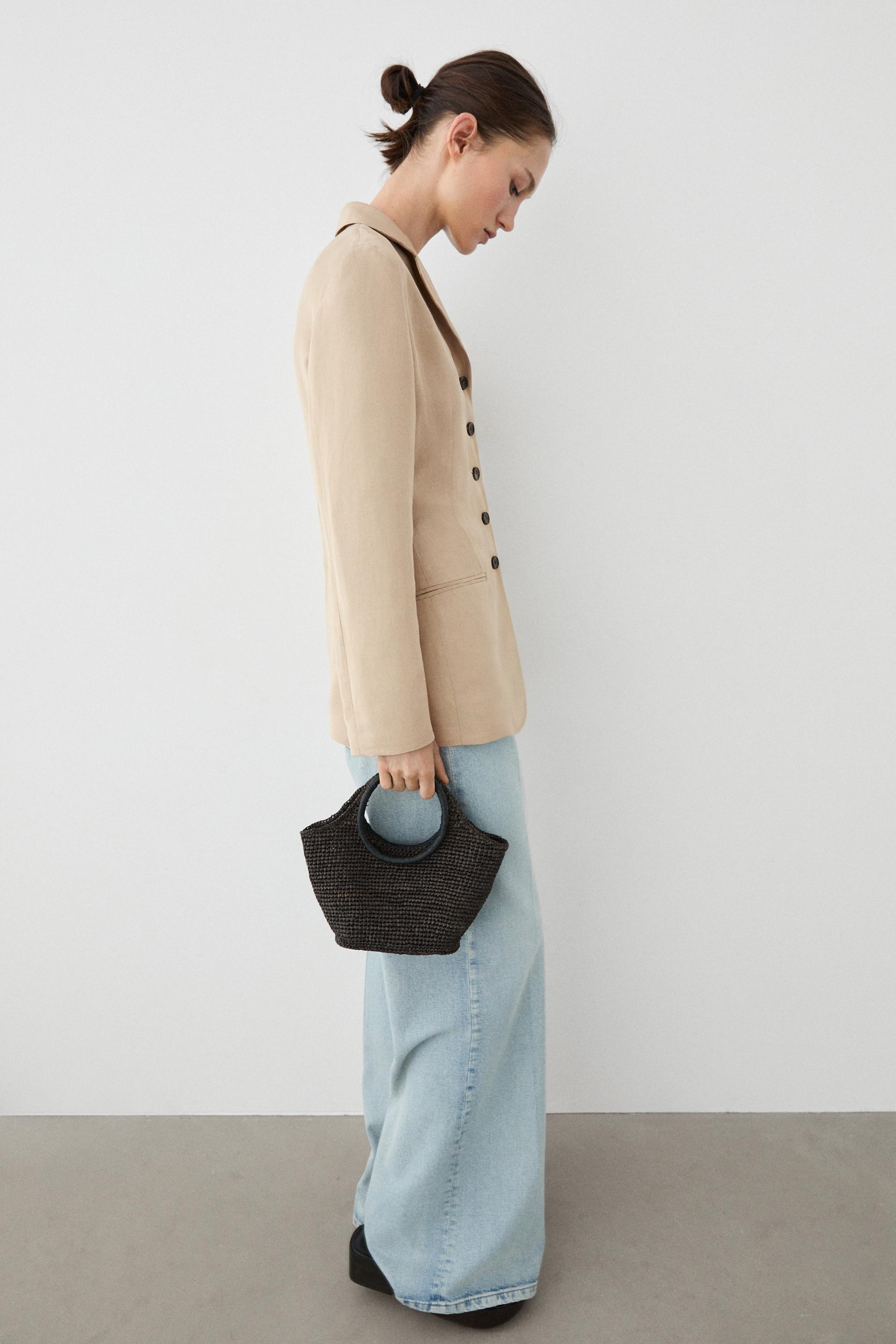 Flowing buttoned blazer — BEIGE