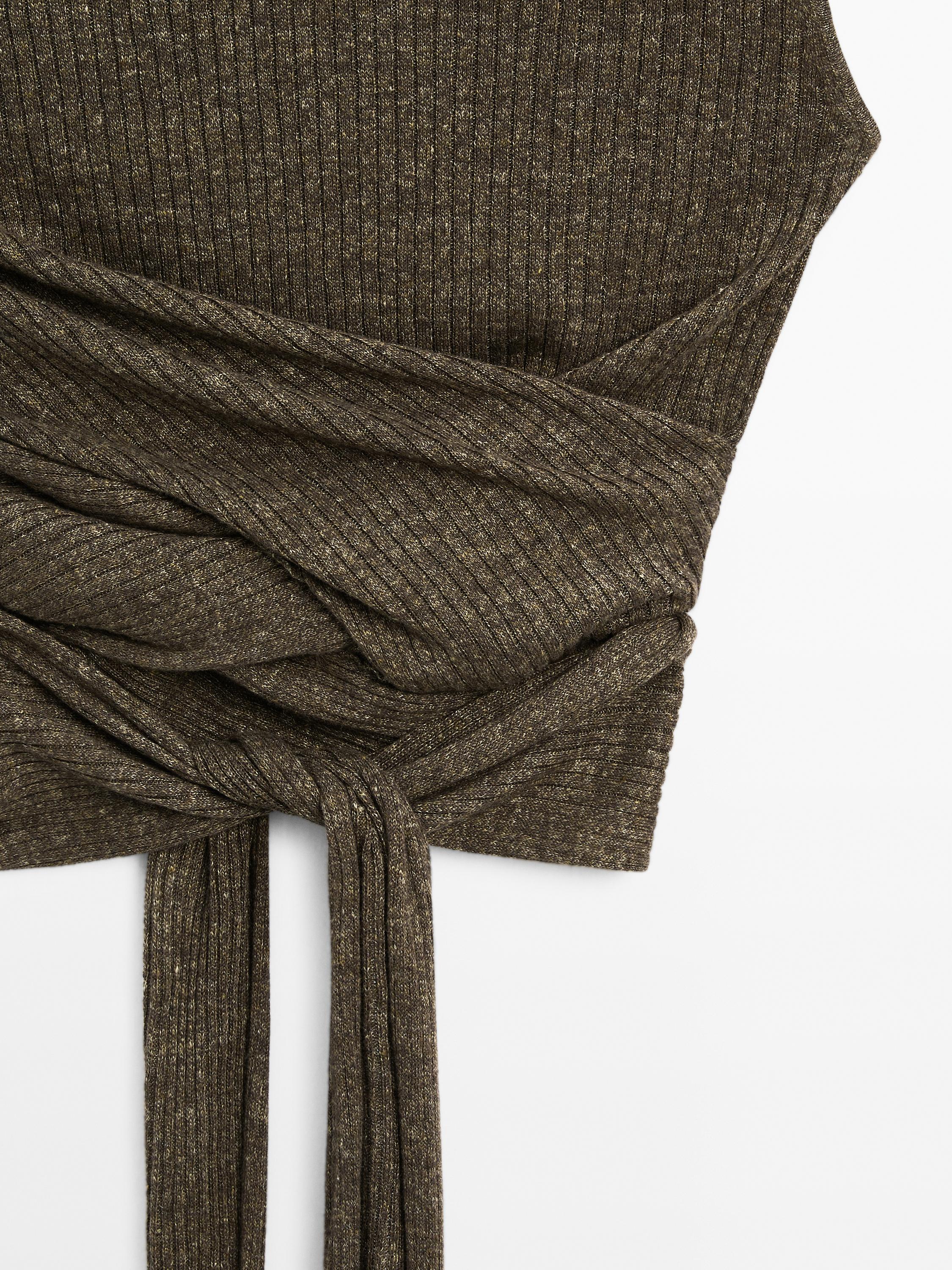 Melange linen blend top with tie detail