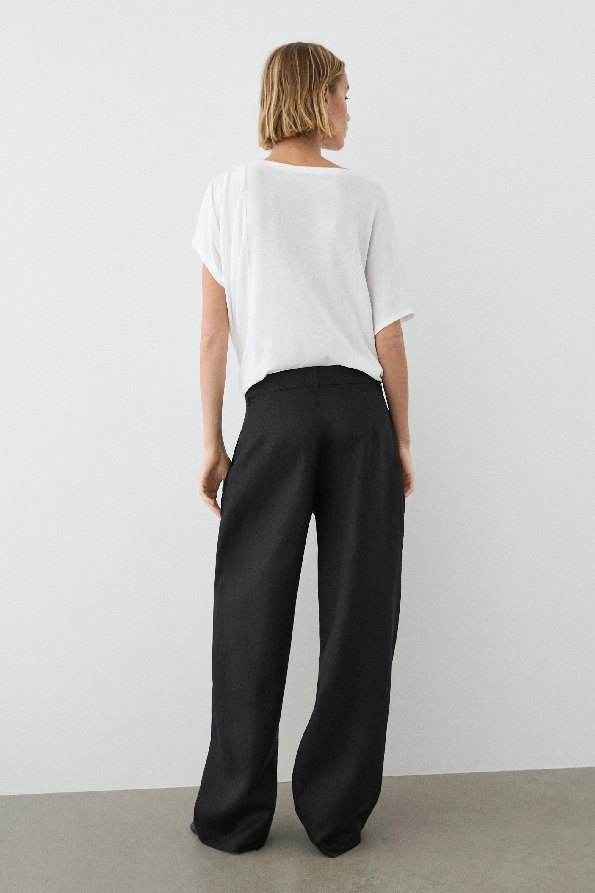 Wide-leg pleated linen trousers — BLACK