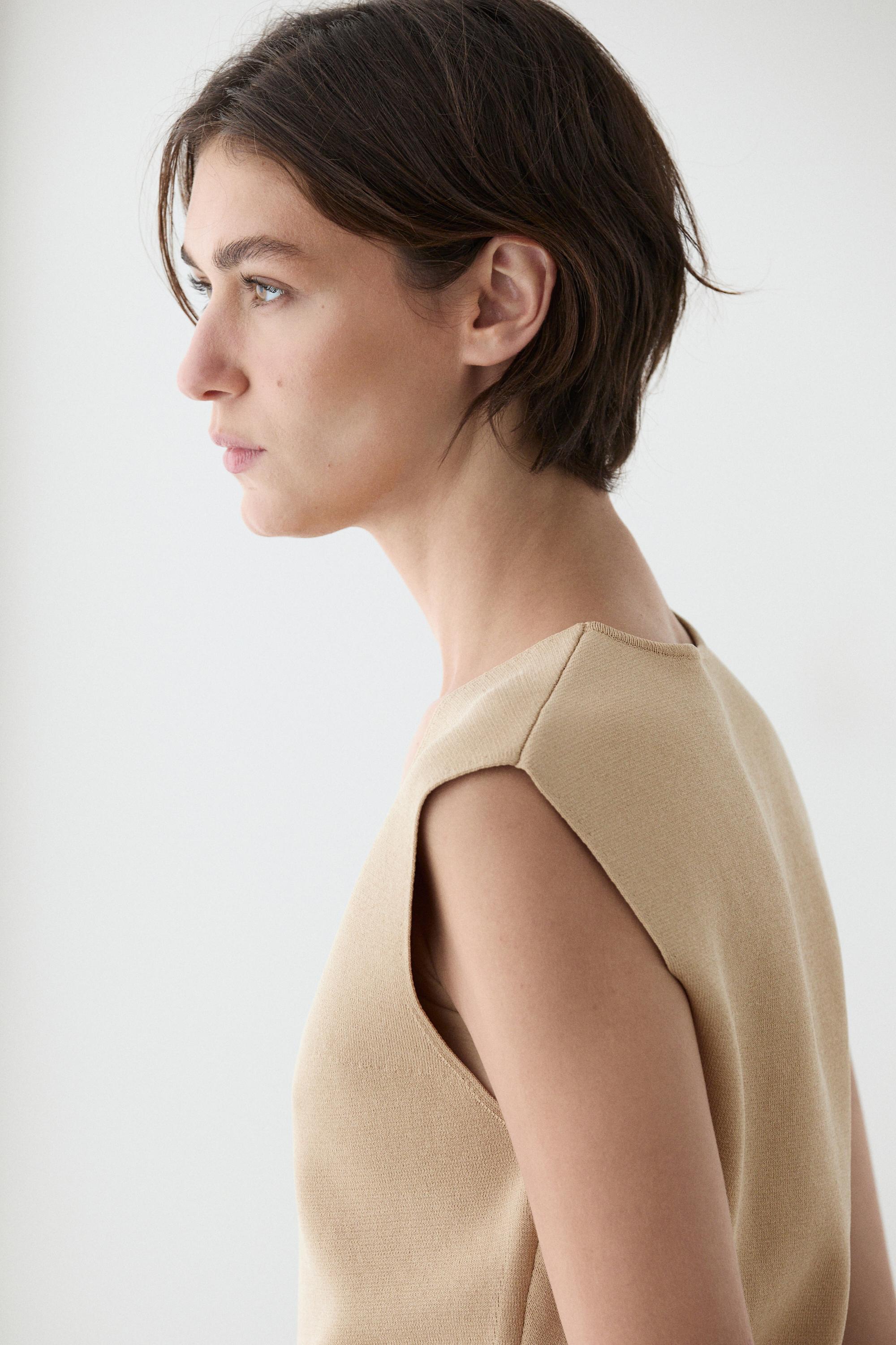 Knit waistcoat with button details — BEIGE