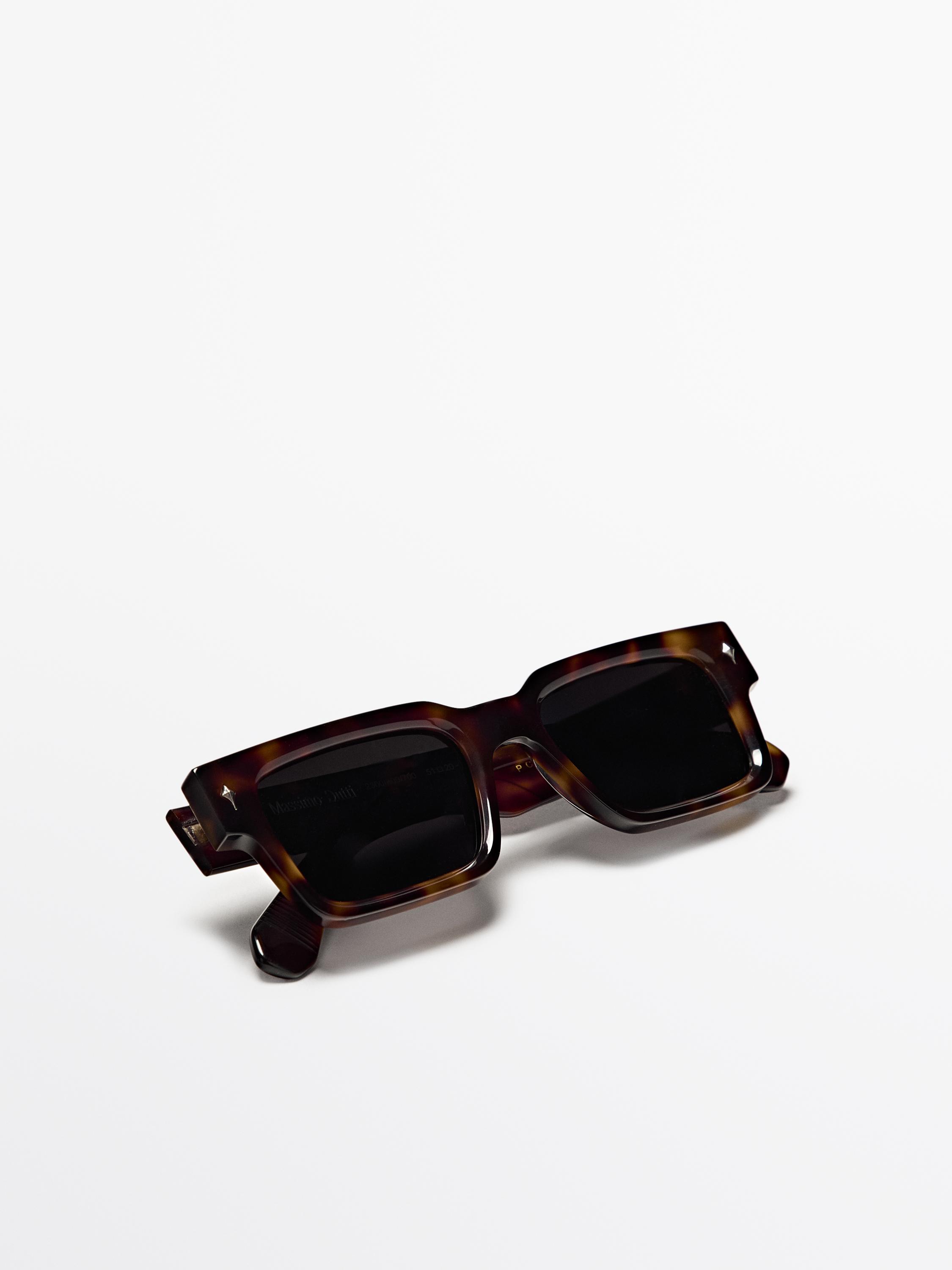 Rectangular sunglasses