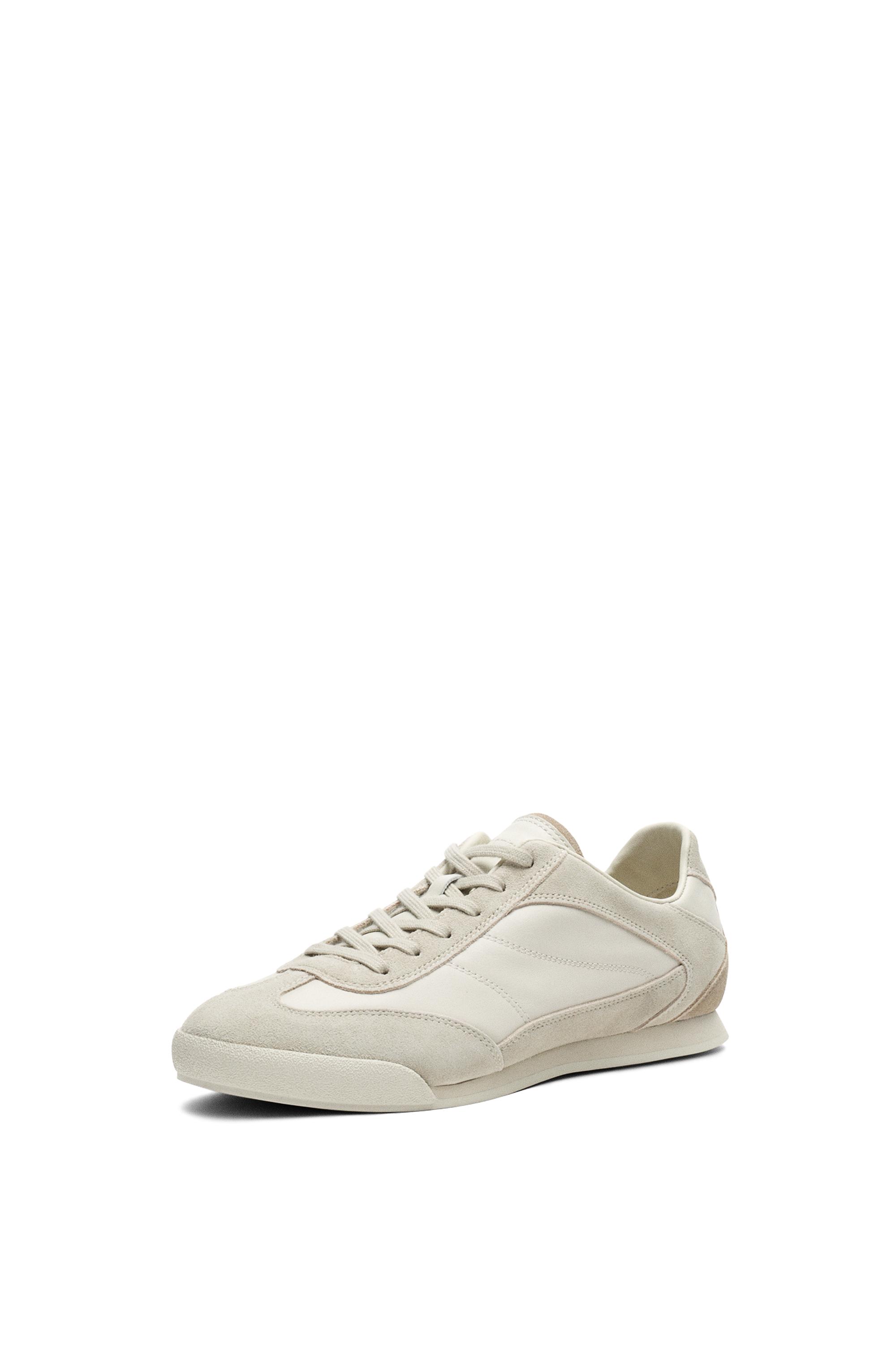 Contrast leather trainers — WHITE