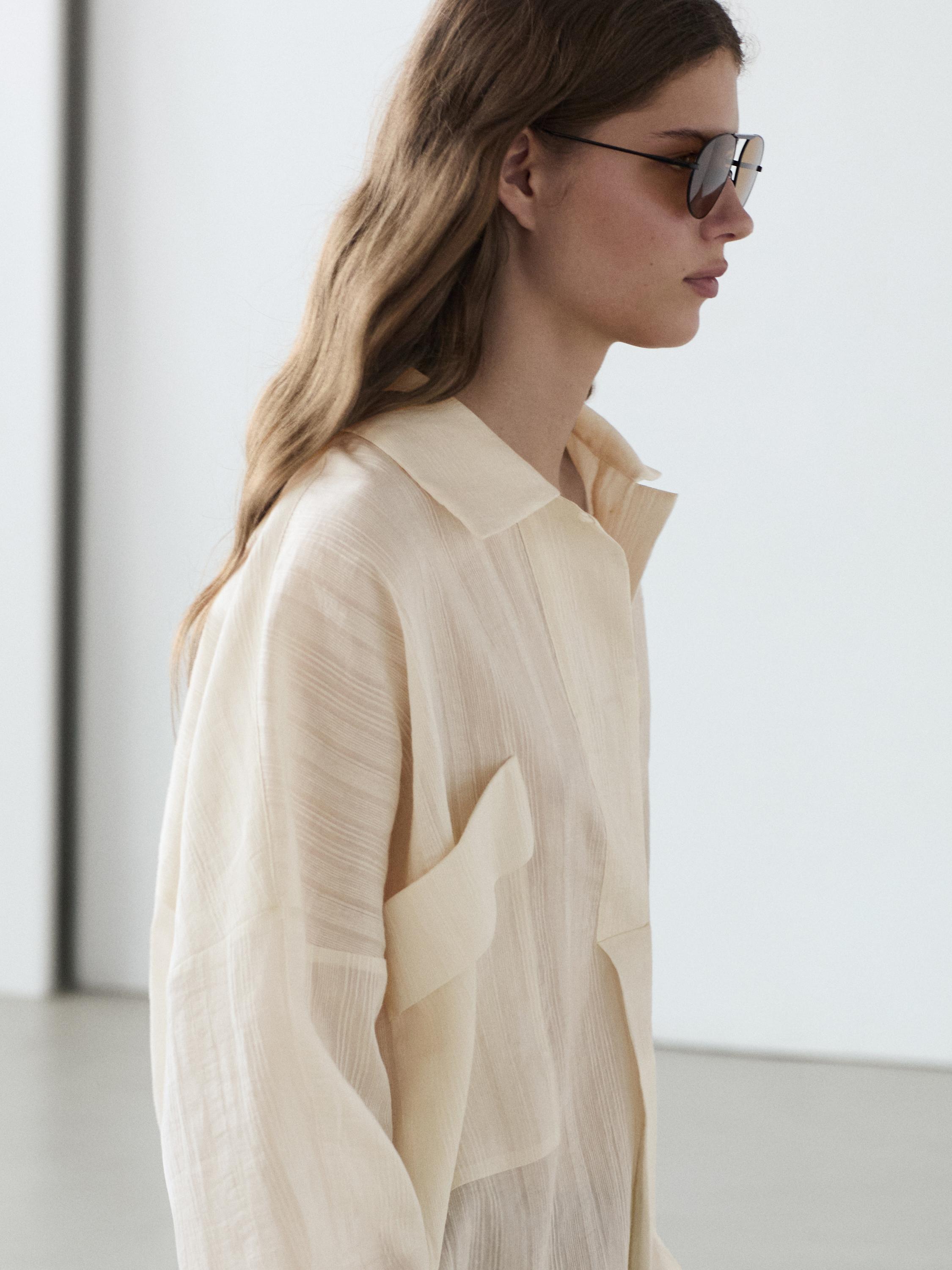 Flowing linen and cotton shirt with opening — Off white
