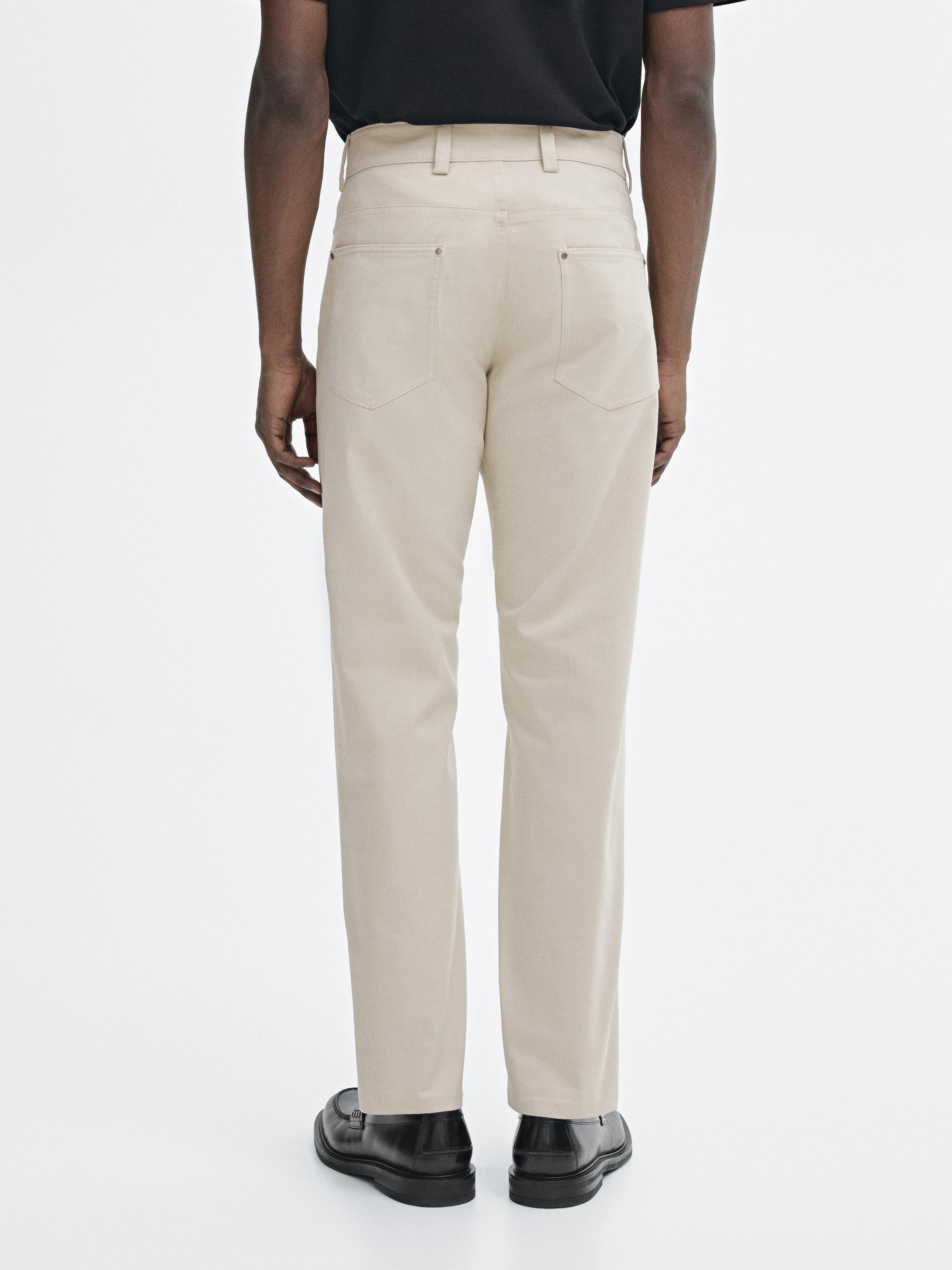 Cotton blend tapered fit jeans