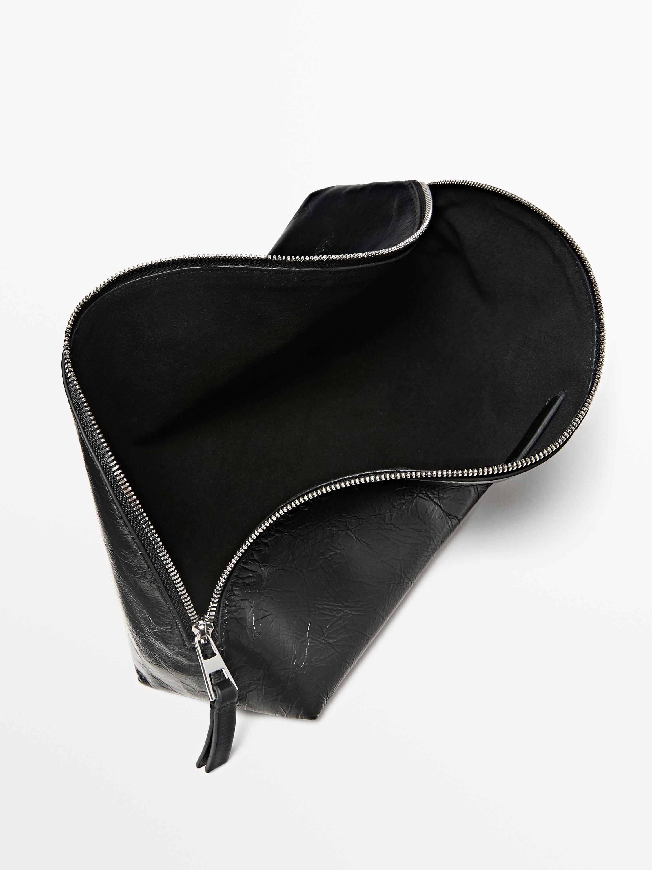 Nappa leather toiletry bag — BLACK