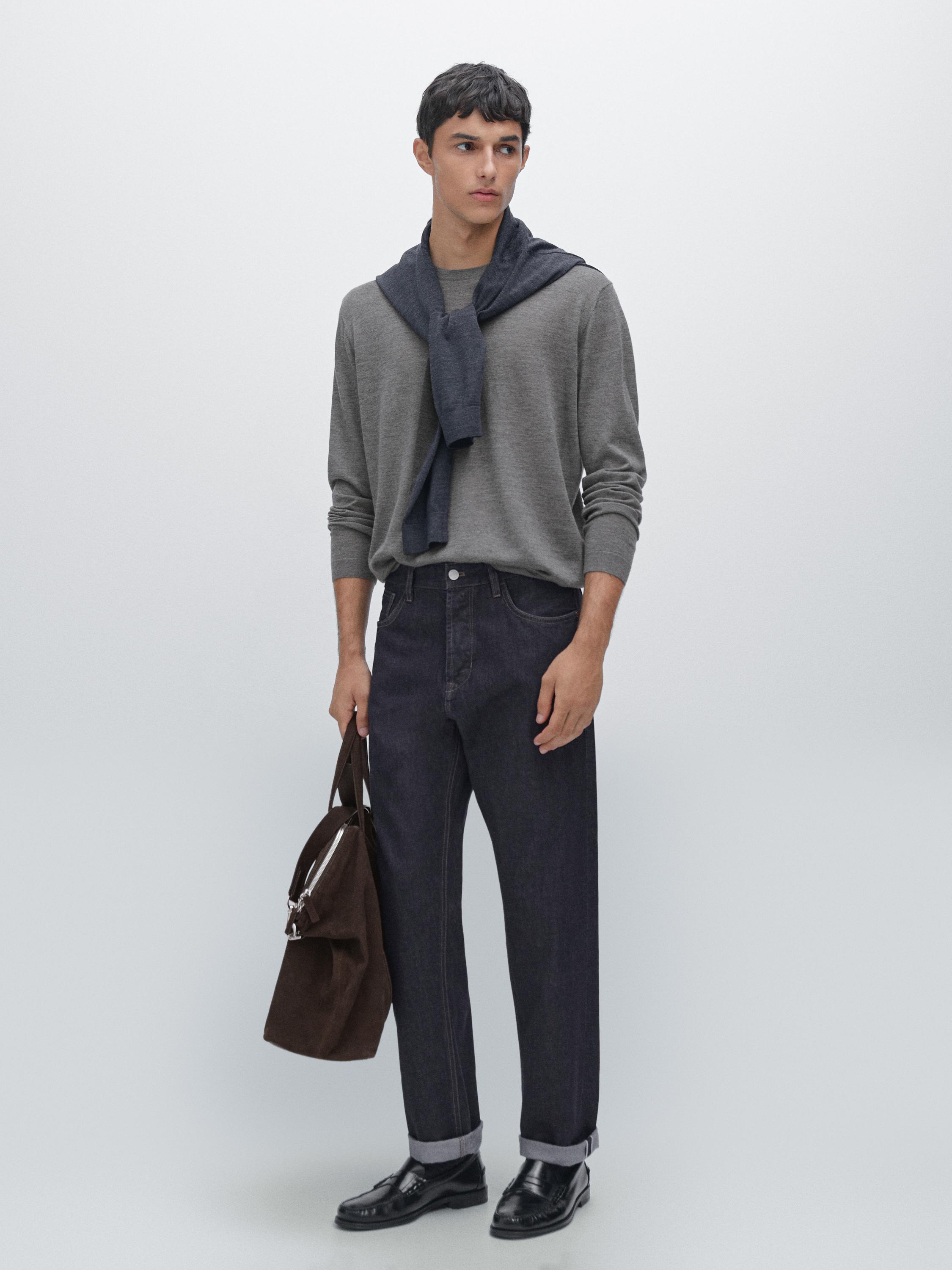 Knit 100% cashmere crew neck sweater