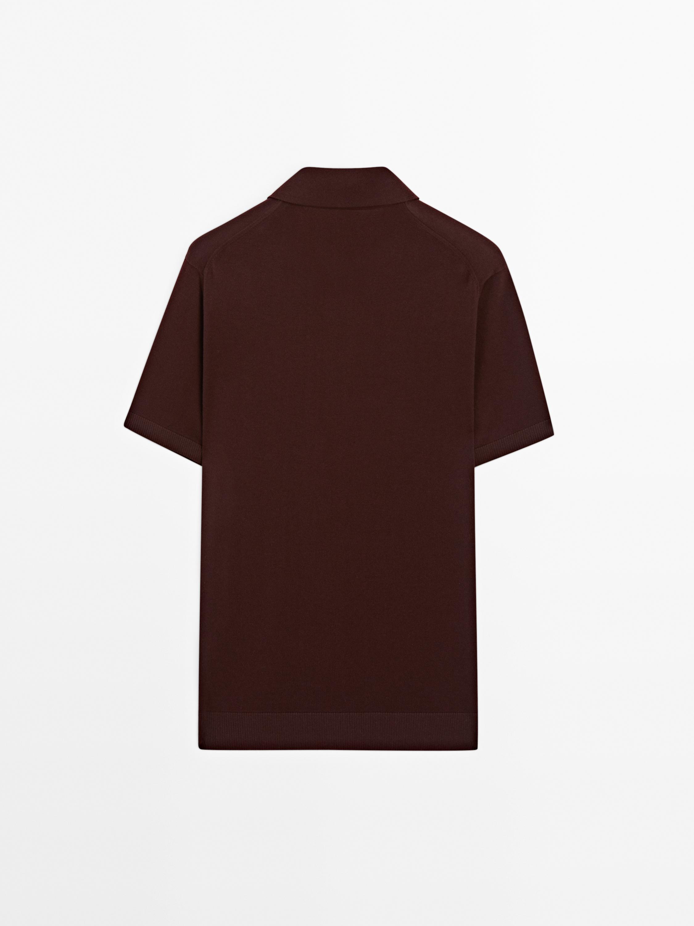 Short sleeve knit polo shirt