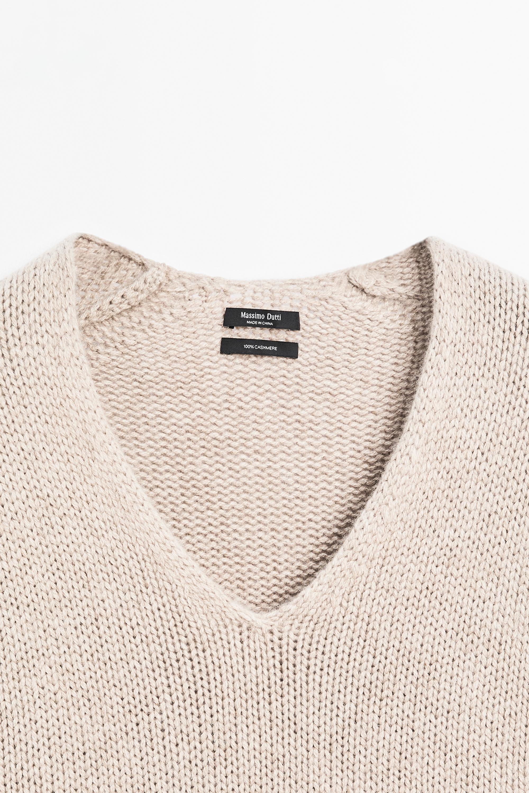 100% cashmere V-neck sweater — MINK