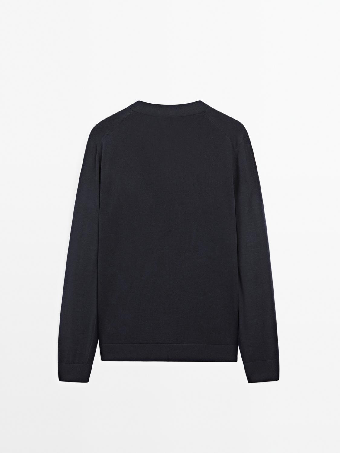 100% merino wool knit cardigan