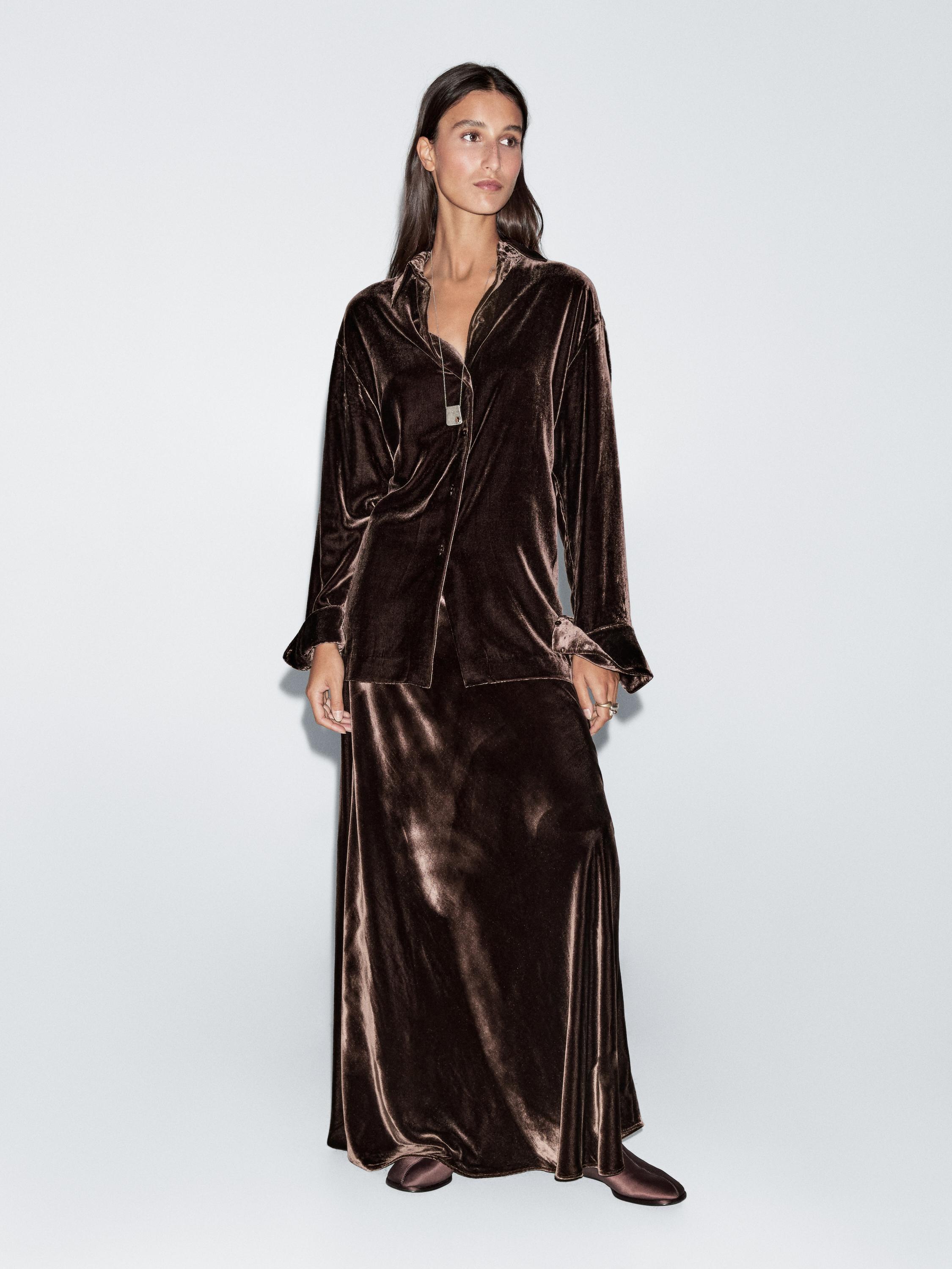 Long velvet shirt