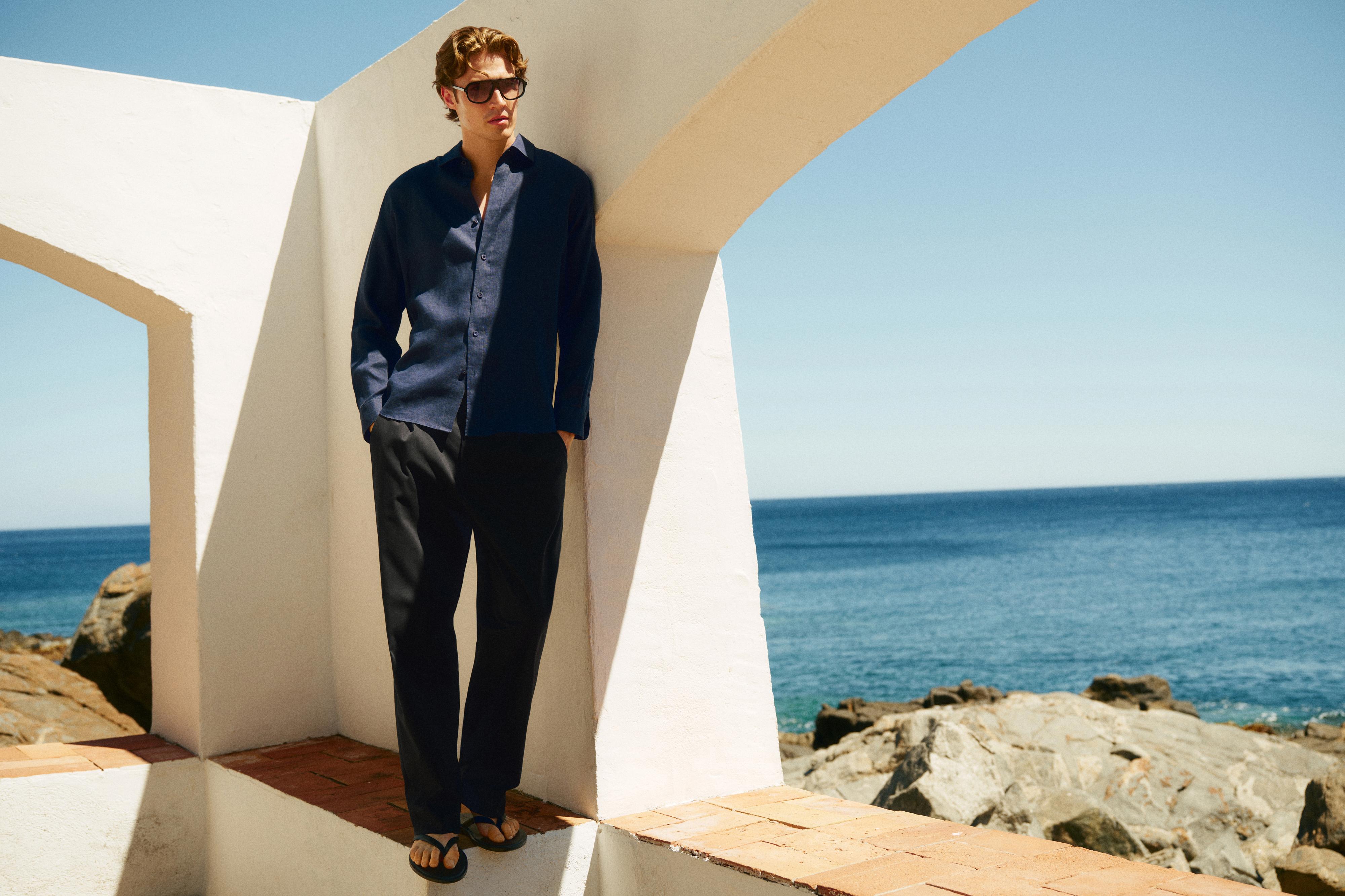 Slim fit 100% linen shirt — DEEP BLUE