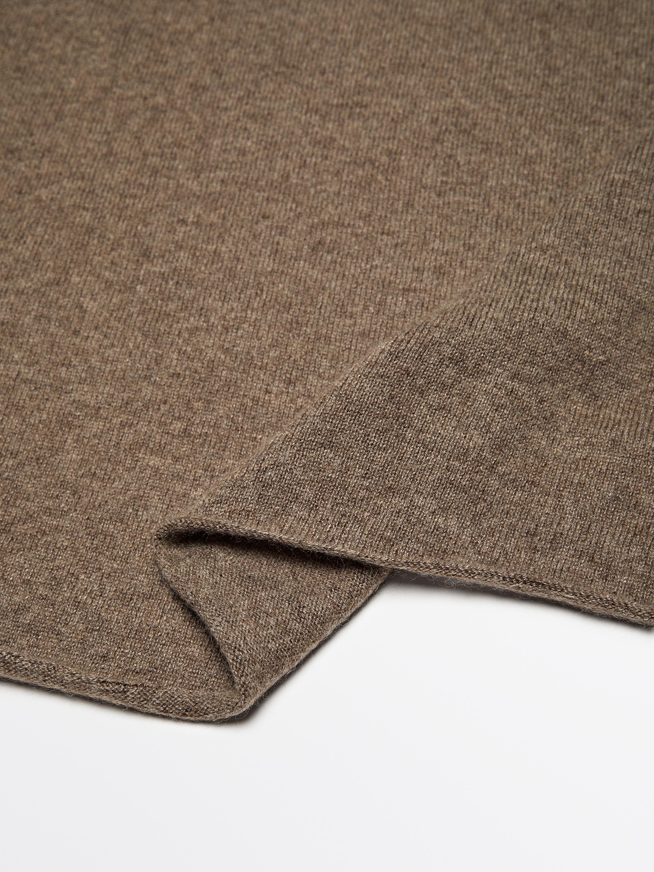 100% cashmere scarf