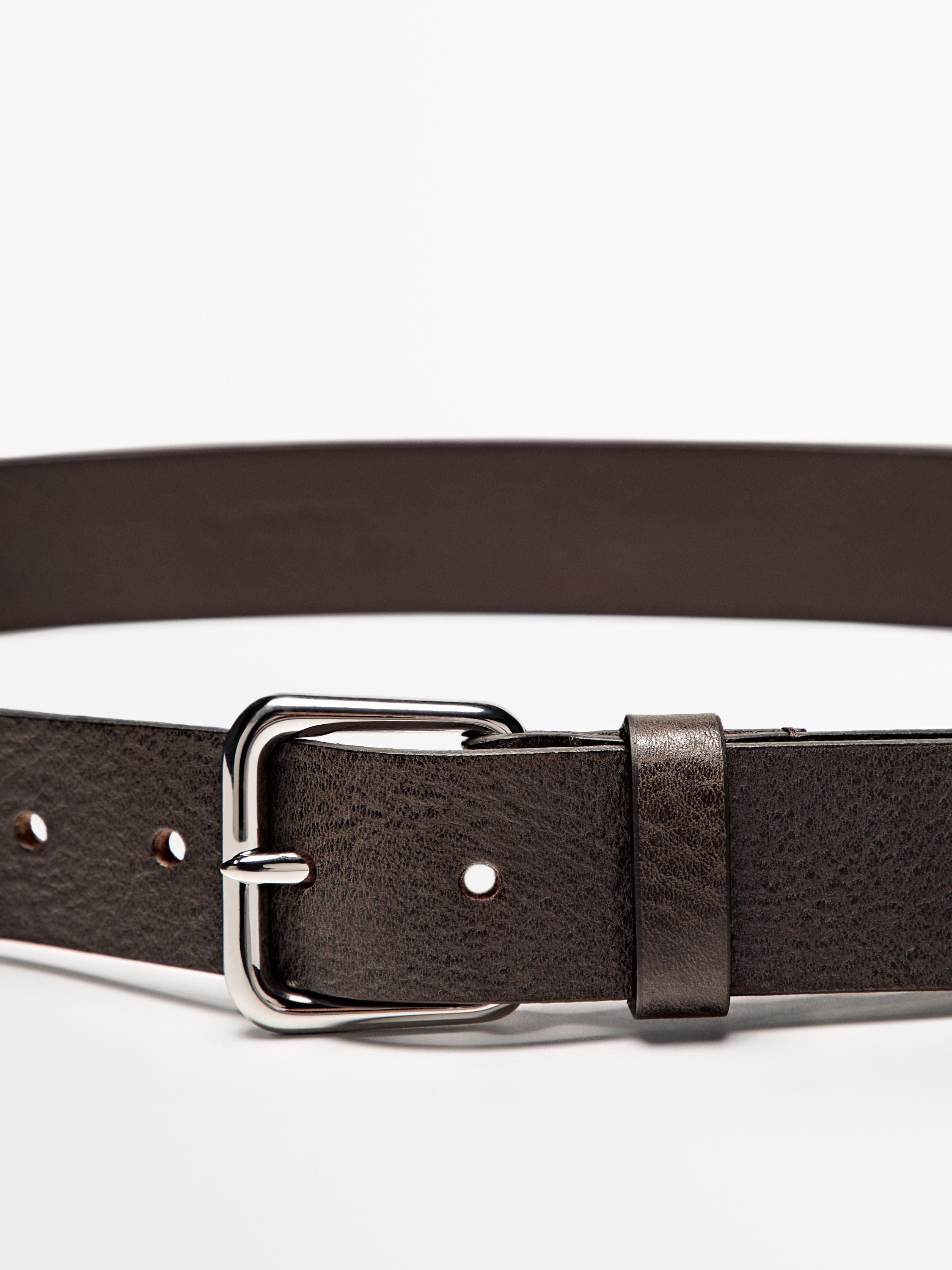 Kaiš od kože istrošenog izgleda