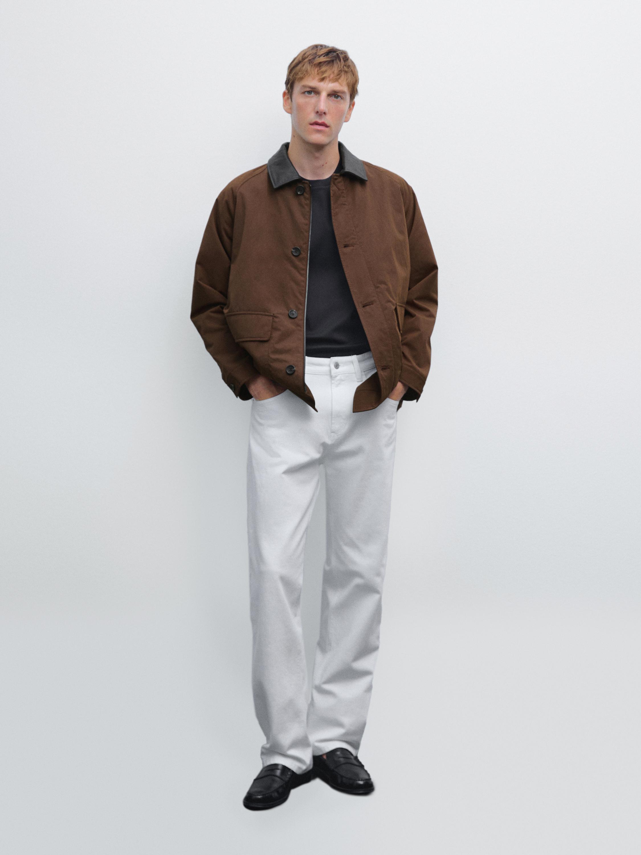 Short parka with collar detail