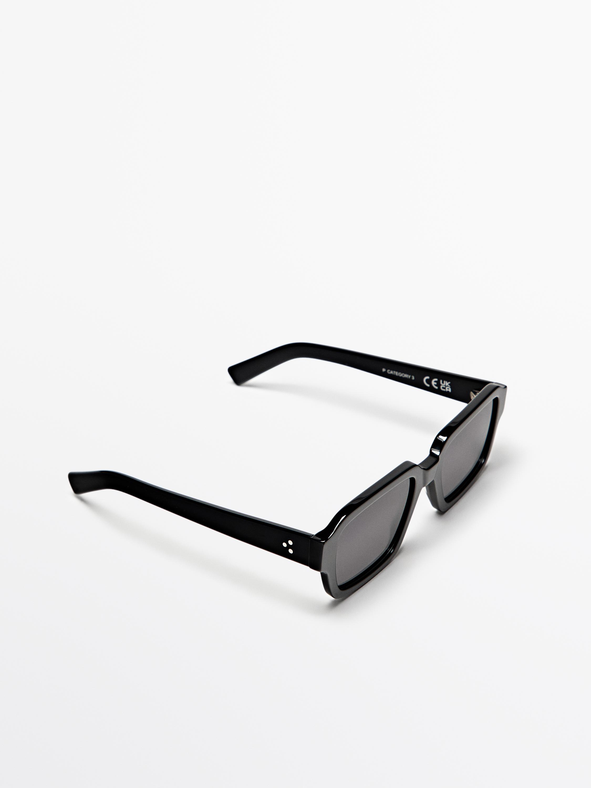 Rectangular sunglasses — BLACK