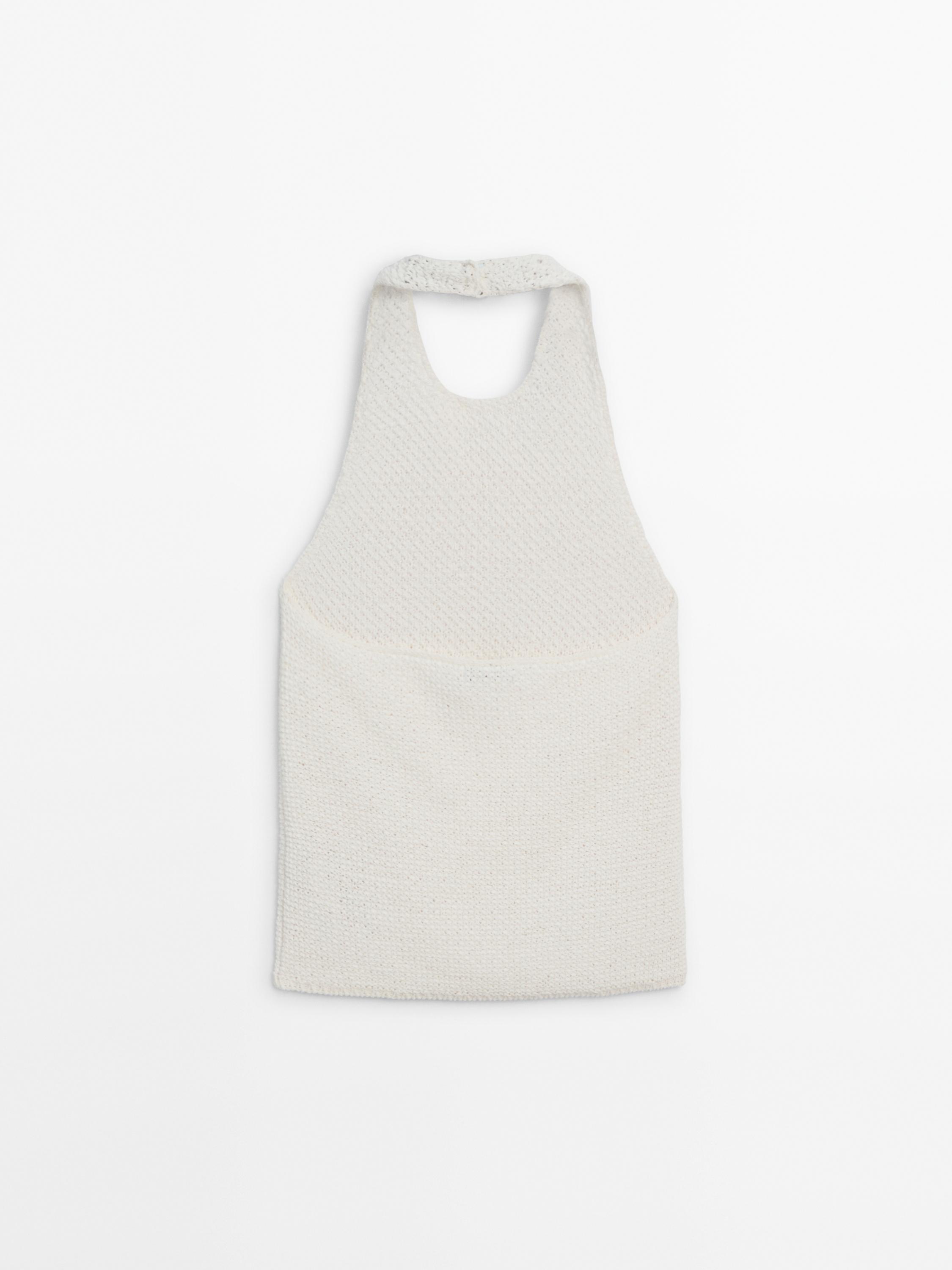 Halterneck top with low-cut back