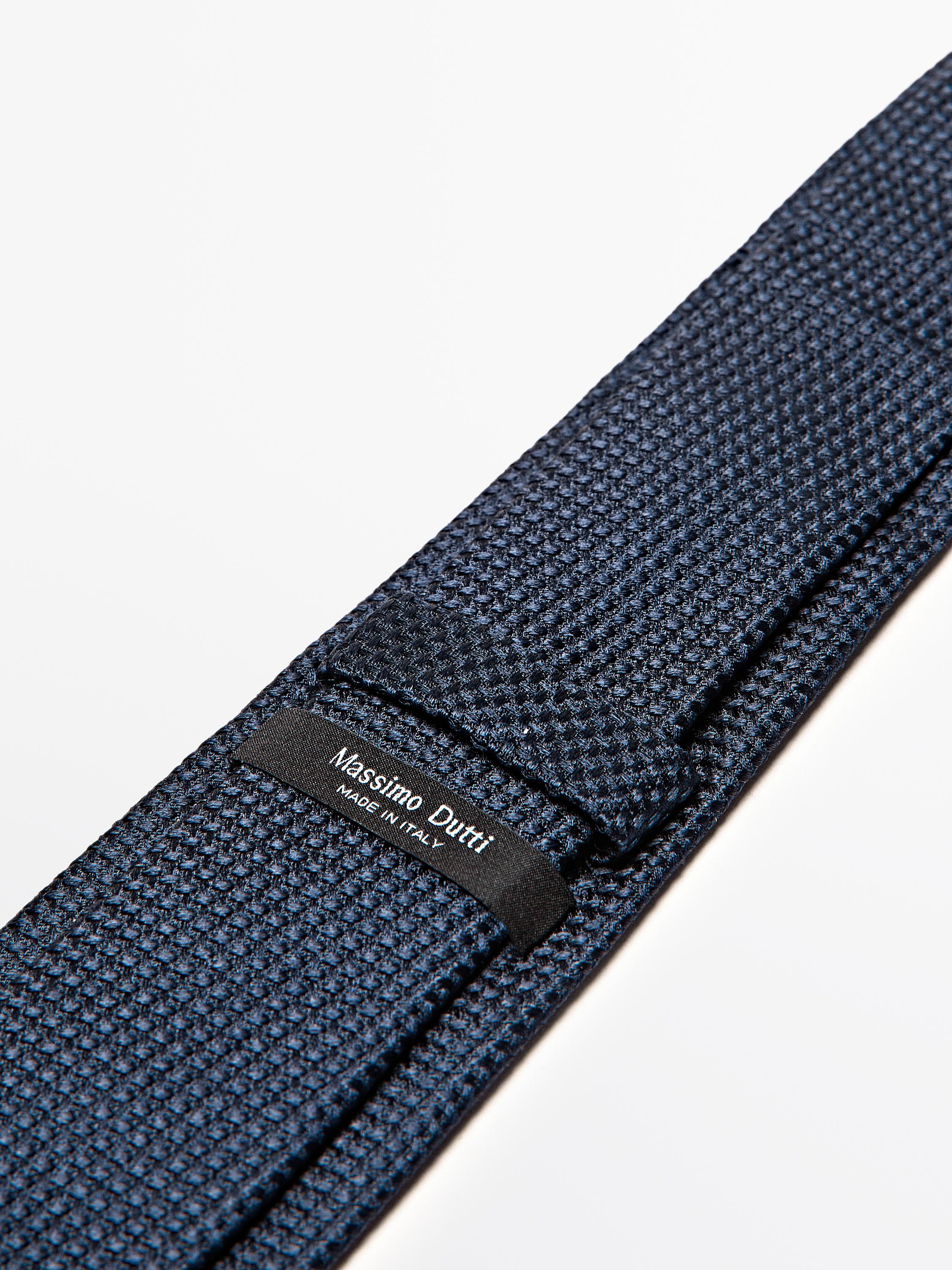 100% mulberry silk tie — NAVY BLUE