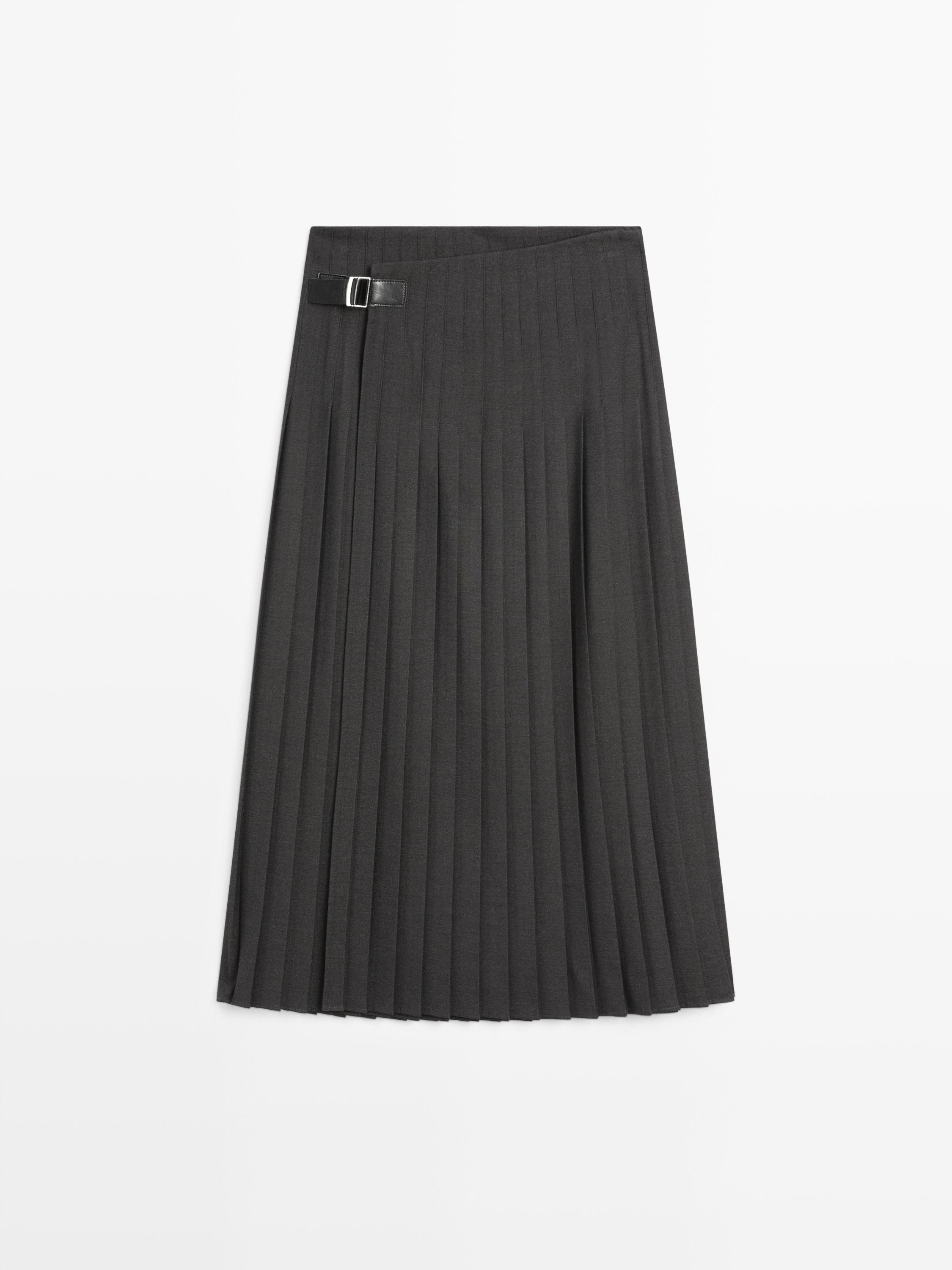 Plisovaná midi sukňa s aplikáciou