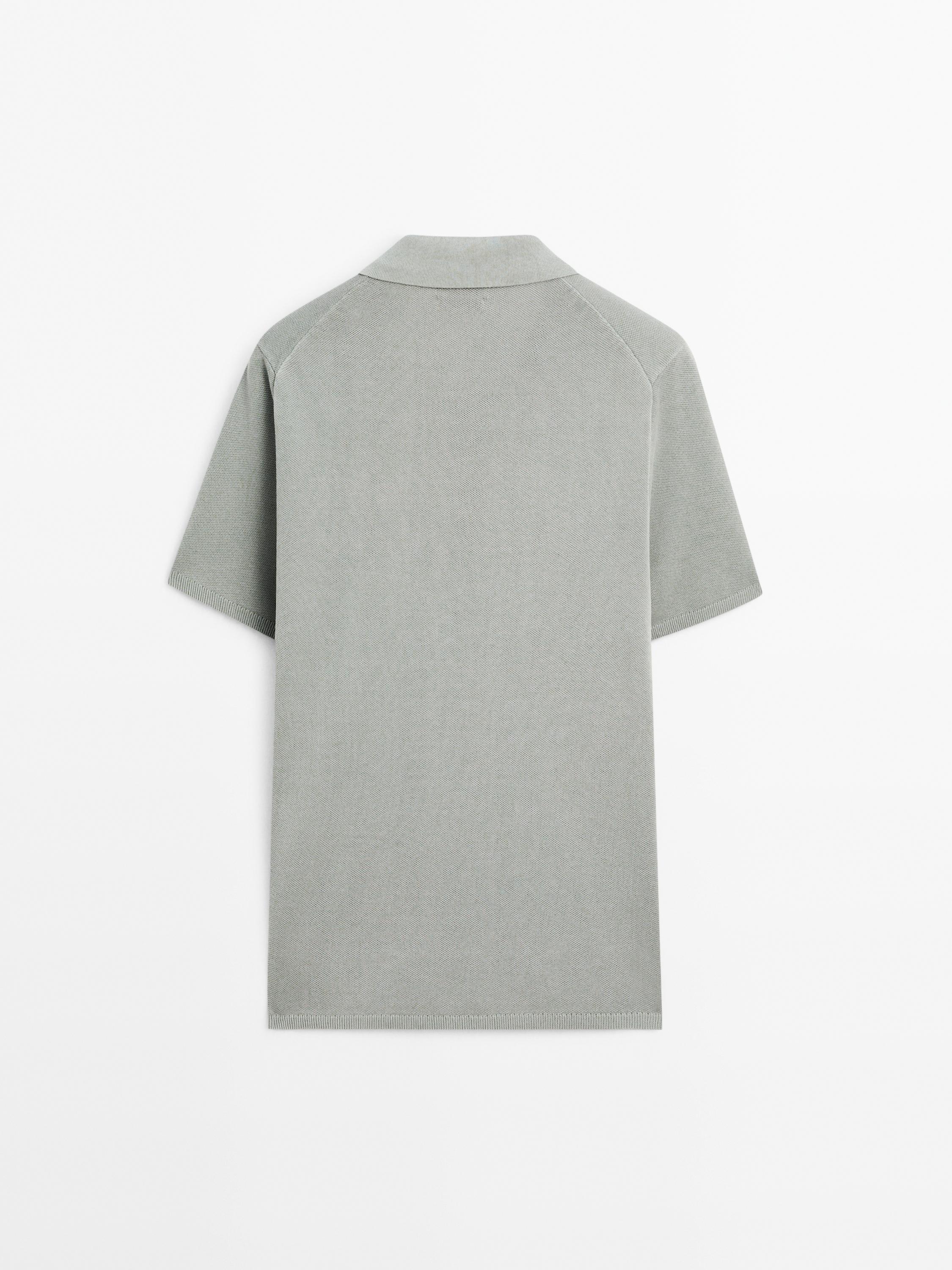 100% cotton textured knit polo shirt