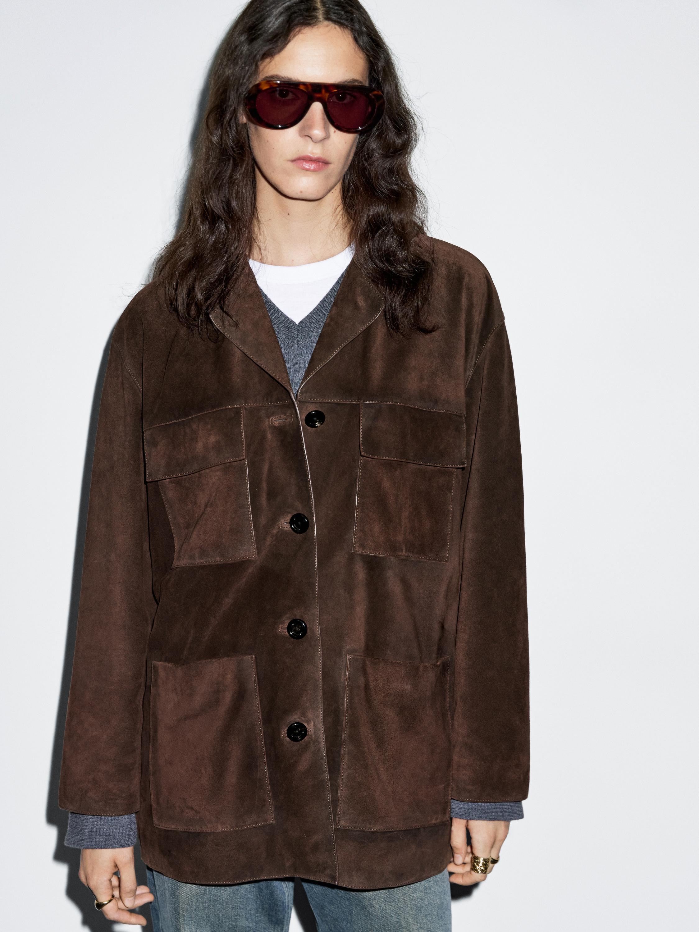 Raupjas zamšādas jaka ar kabatām