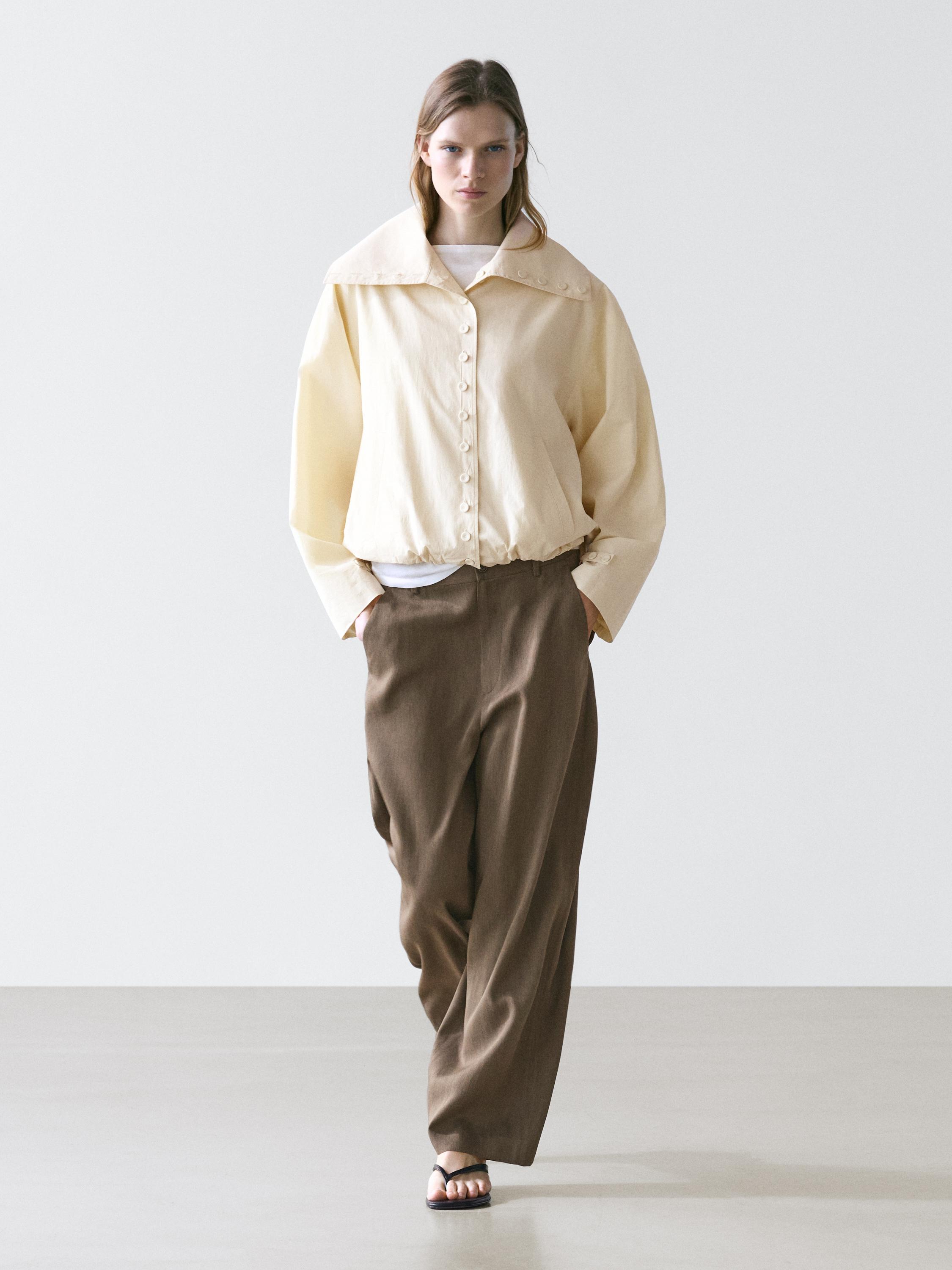 بنطلون فضفاض بتفاصيل مطاطية عند الخصر