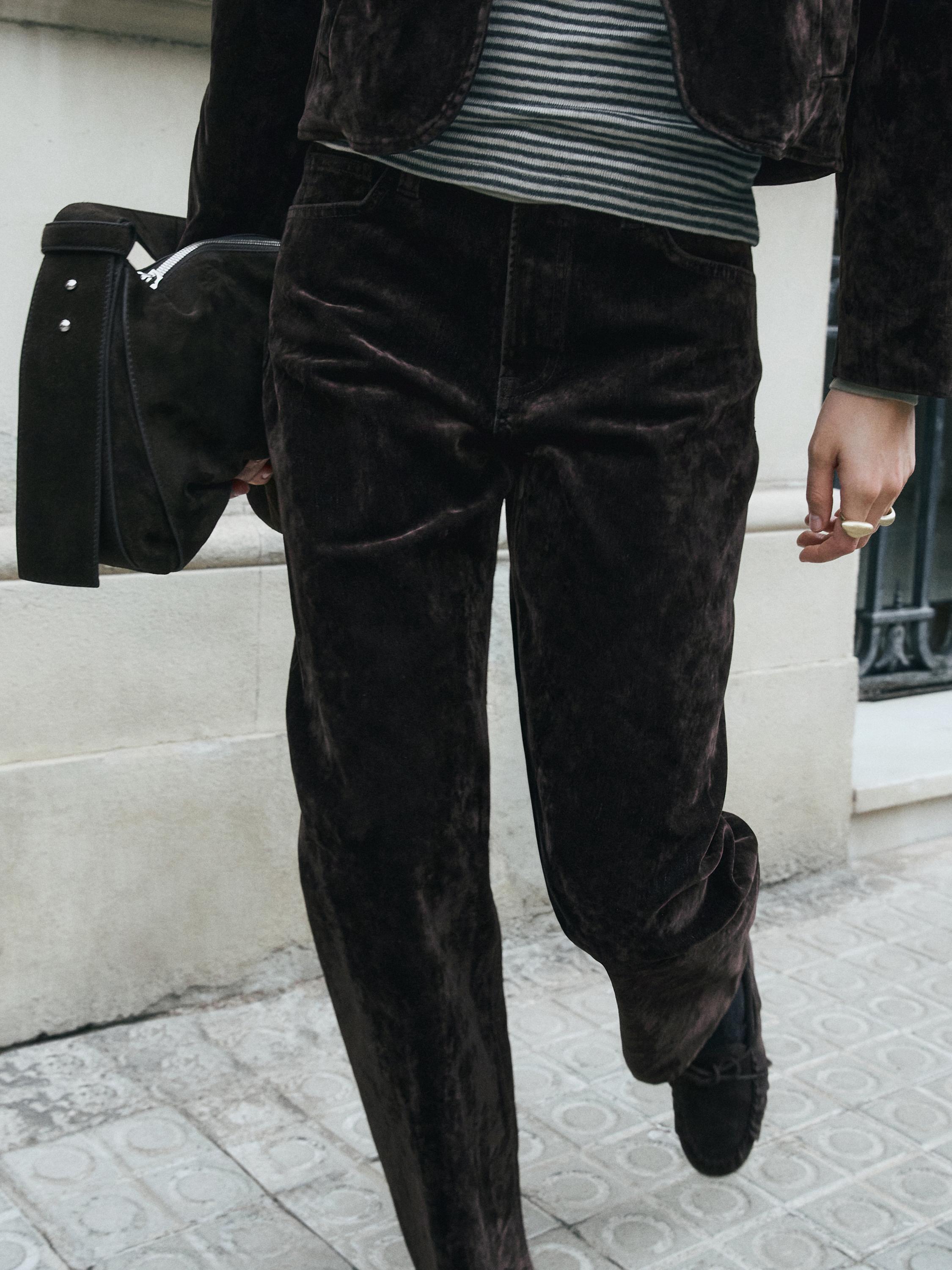 Straight-leg mid-rise flocked jeans