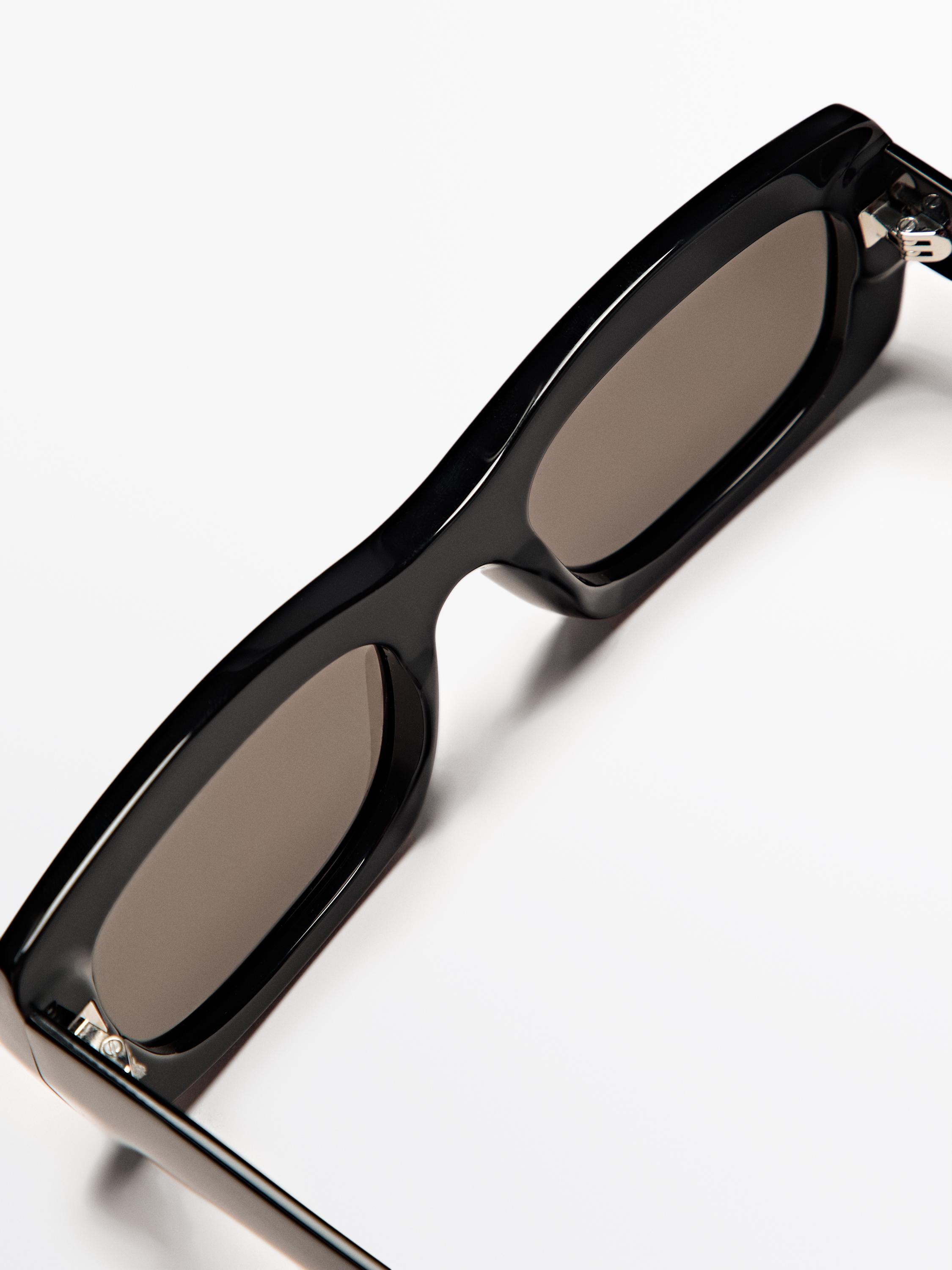 Rectangular sunglasses