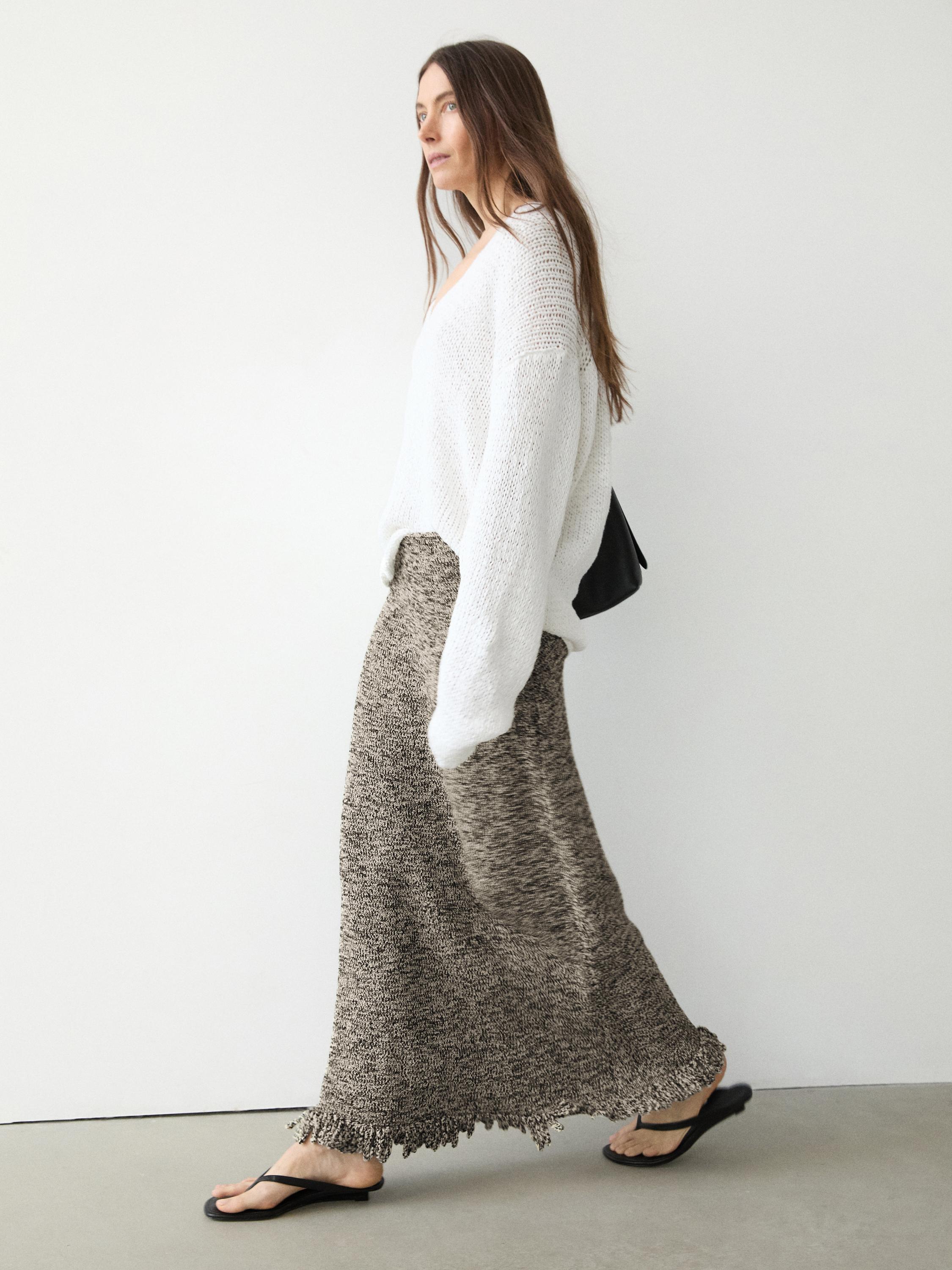 Total look knit skirt with fringing — BLACK