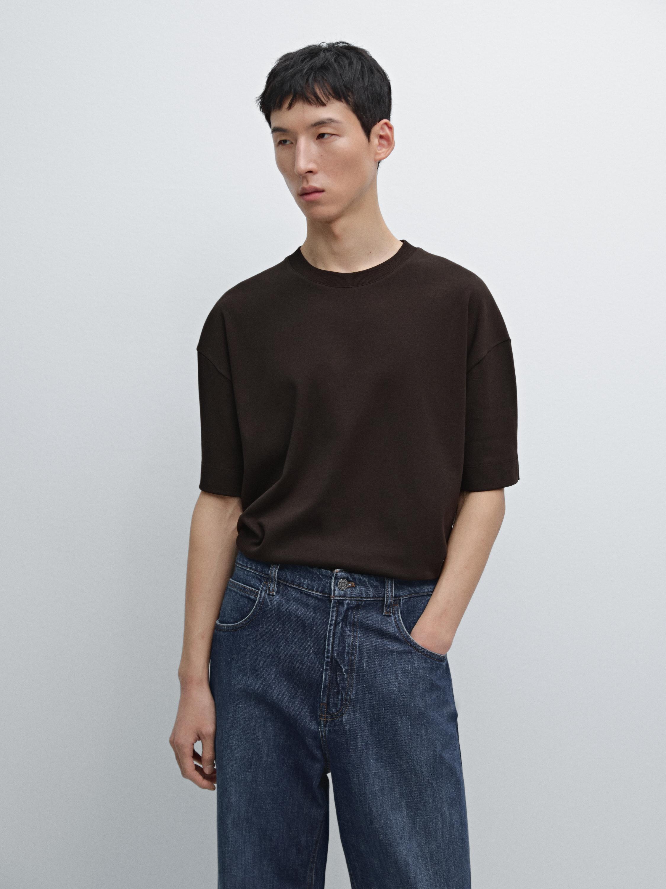 Boxy fit medium weight T-shirt