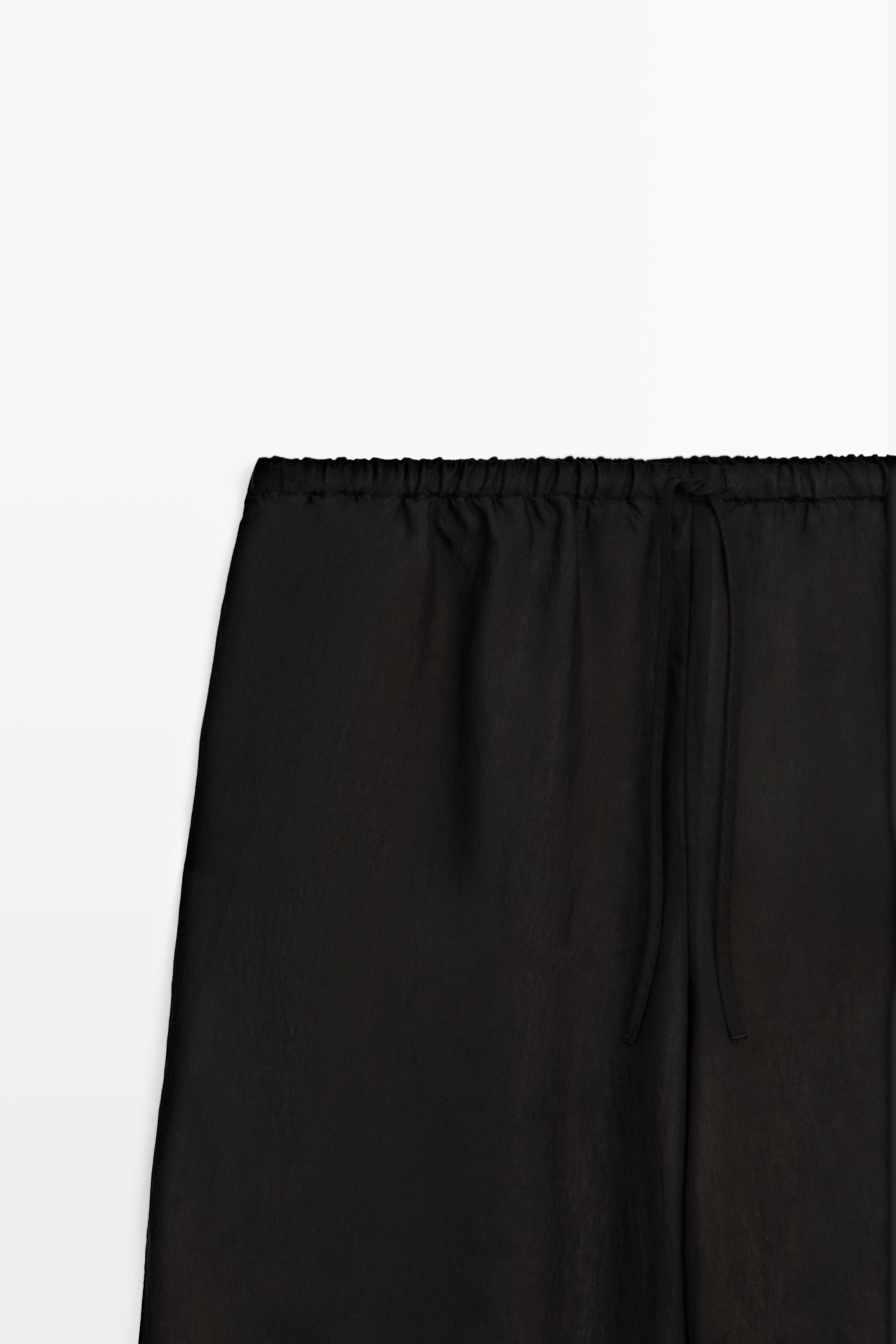 Flowing wide-leg co-ord pants — BLACK