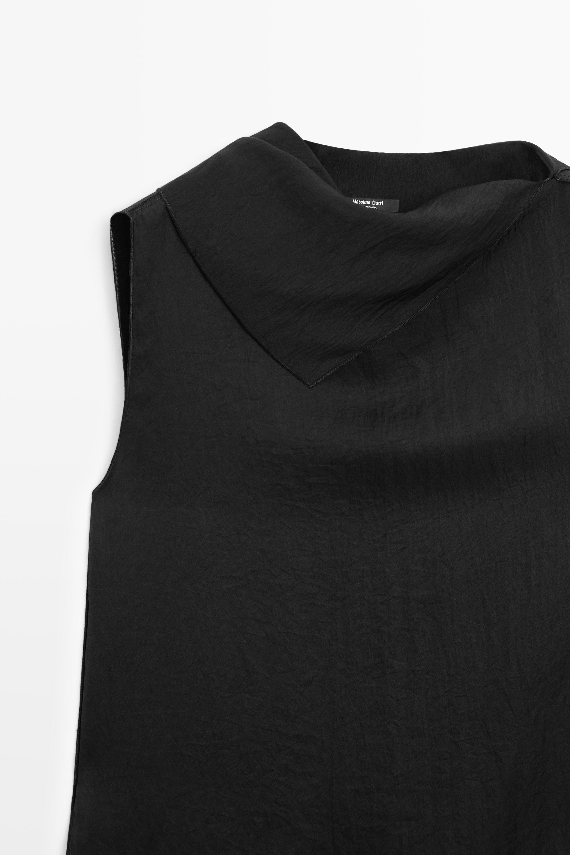 Flowing lace-detail top — BLACK
