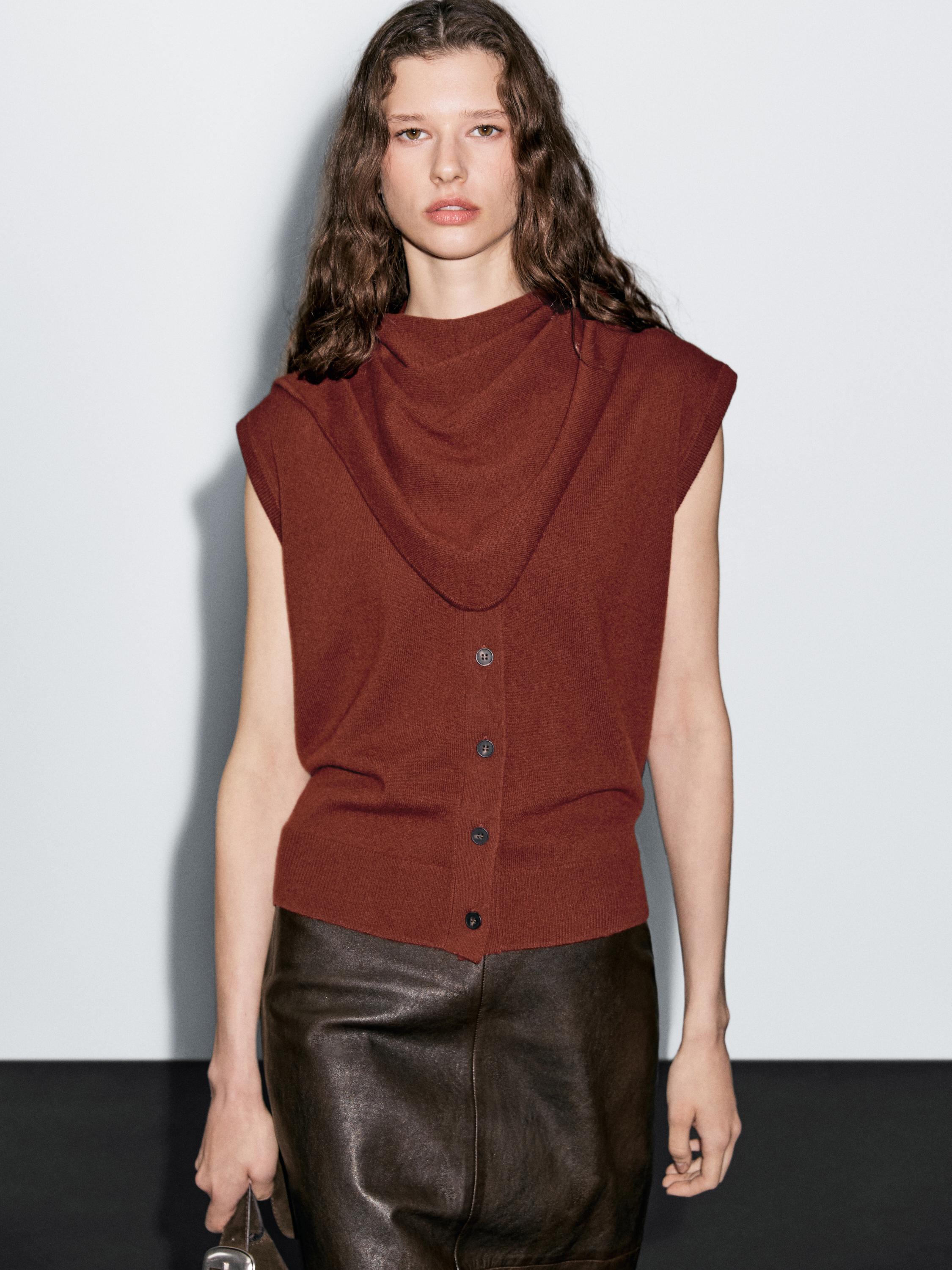 100% wool waistcoat with scarf detail