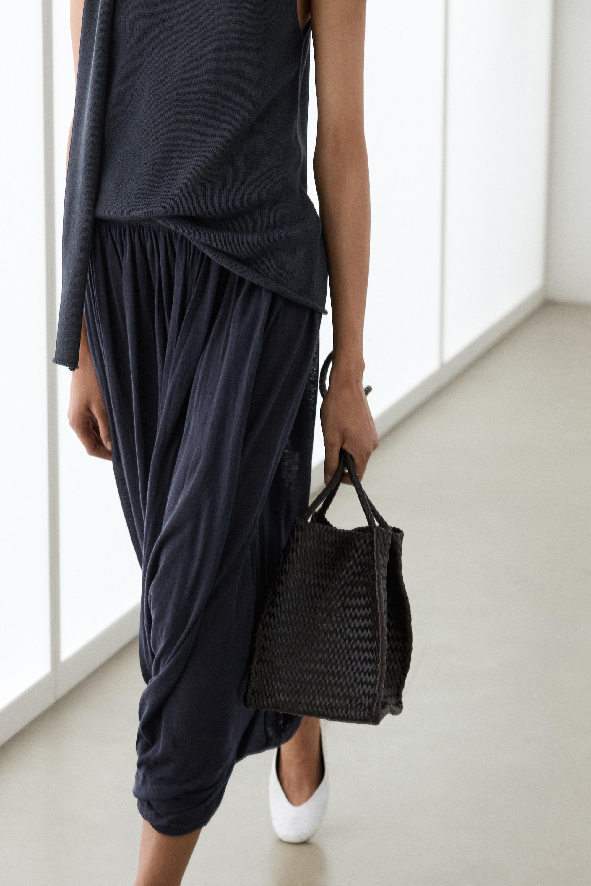 Nappa leather woven bucket bag — BROWN