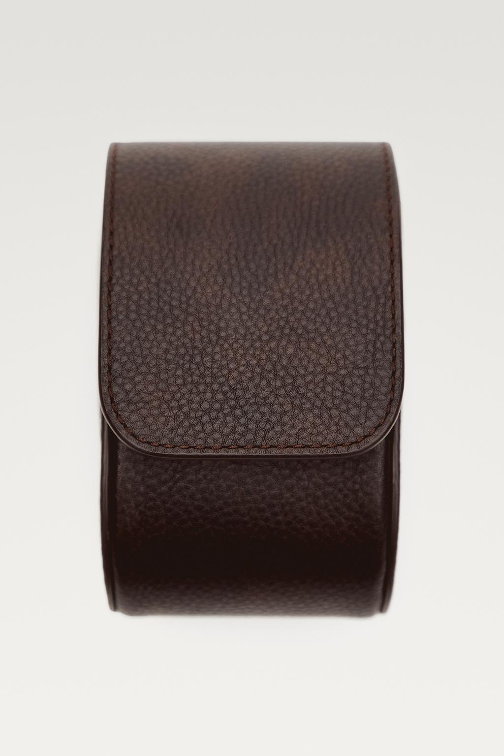 Massimo Dutti Nappa leather watch case