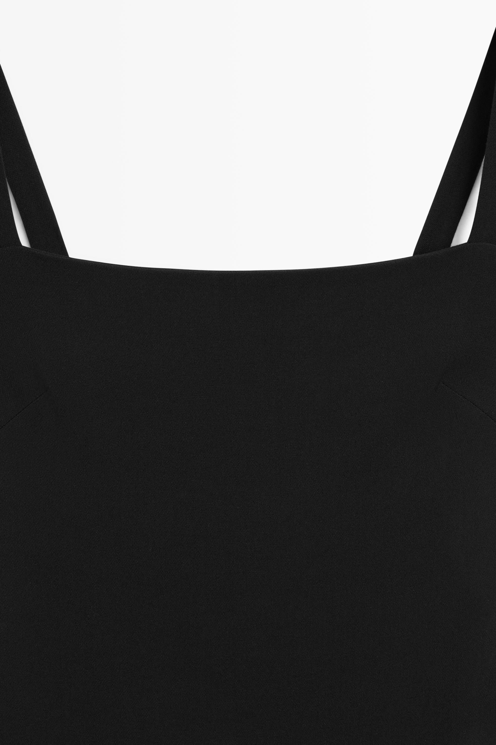 Strappy midi dress — Black