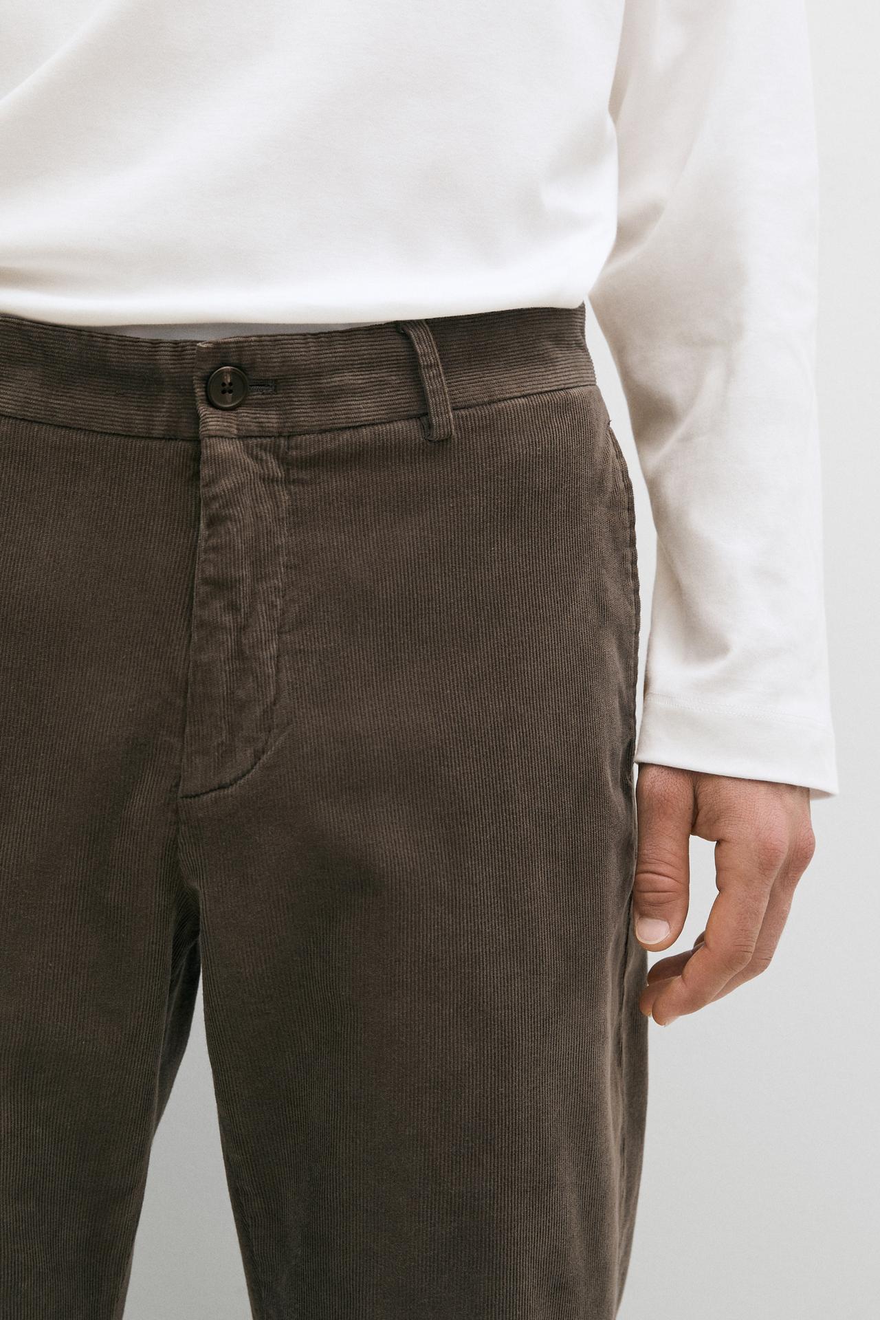 Slim fit corduroy pants — GREEN