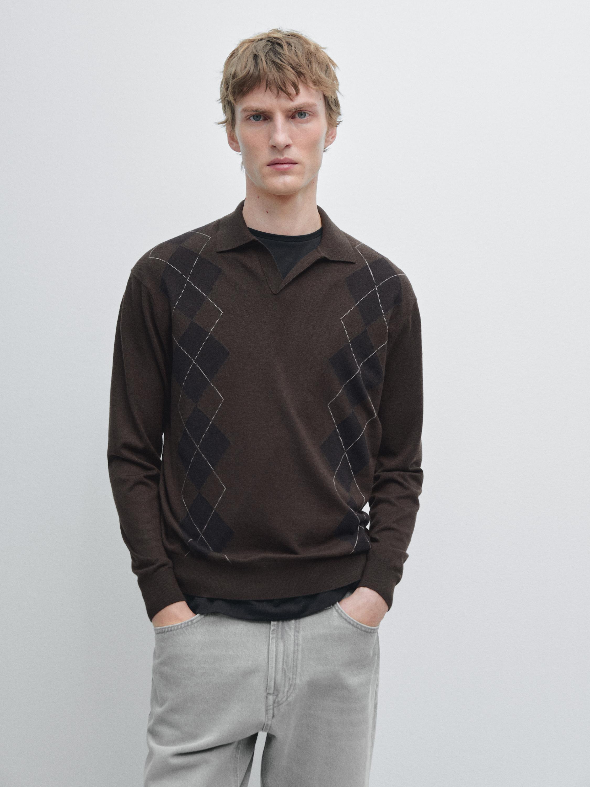 Wool blend argyle knit polo sweater — BROWN