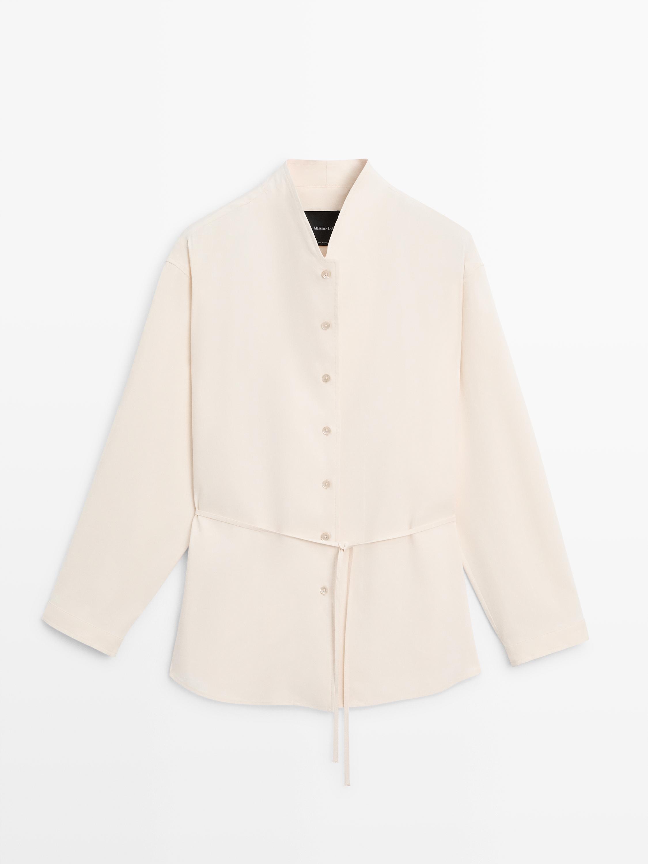 Flowing overshirt with collar detail