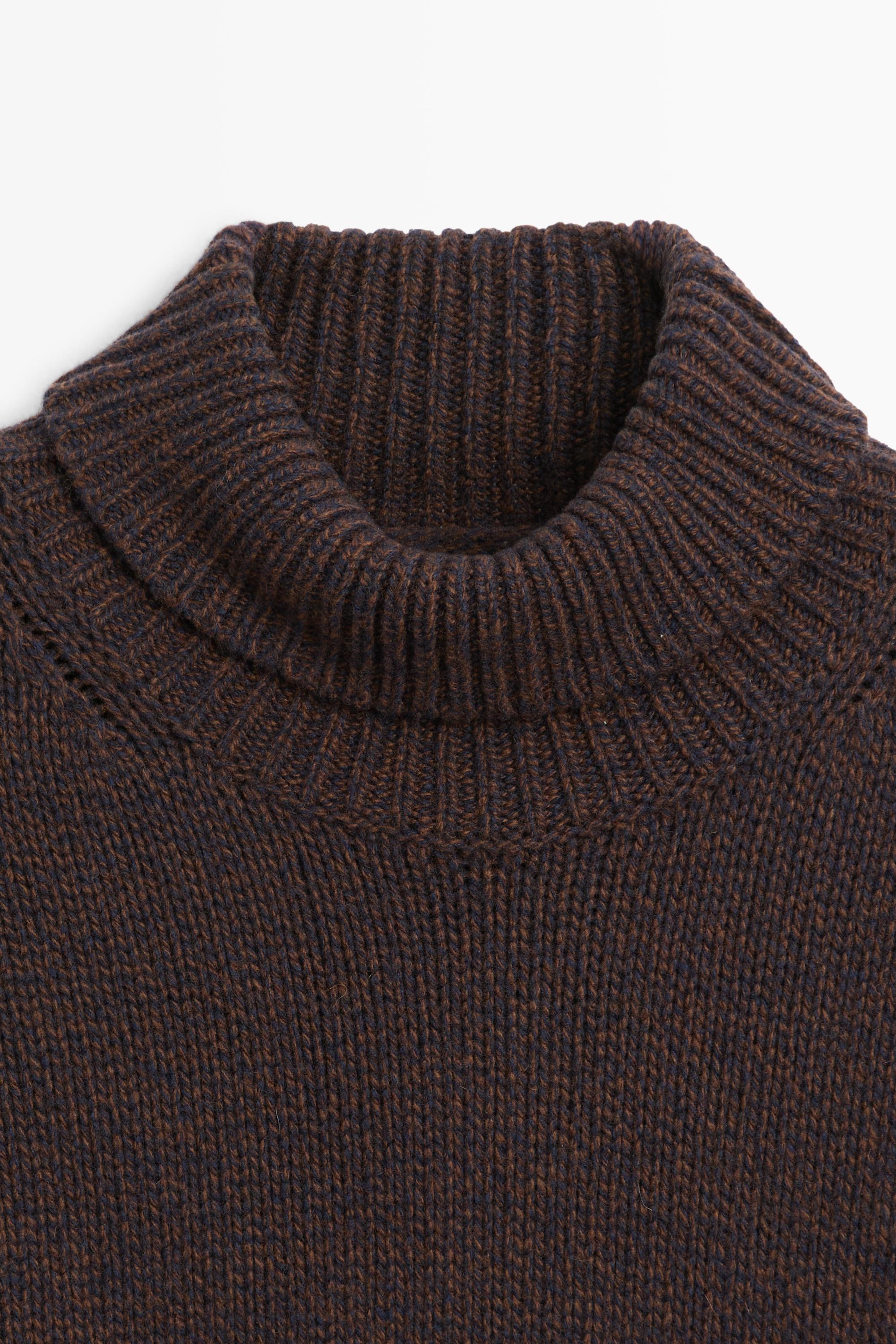 100% wool oversize knit sweater — BROWN