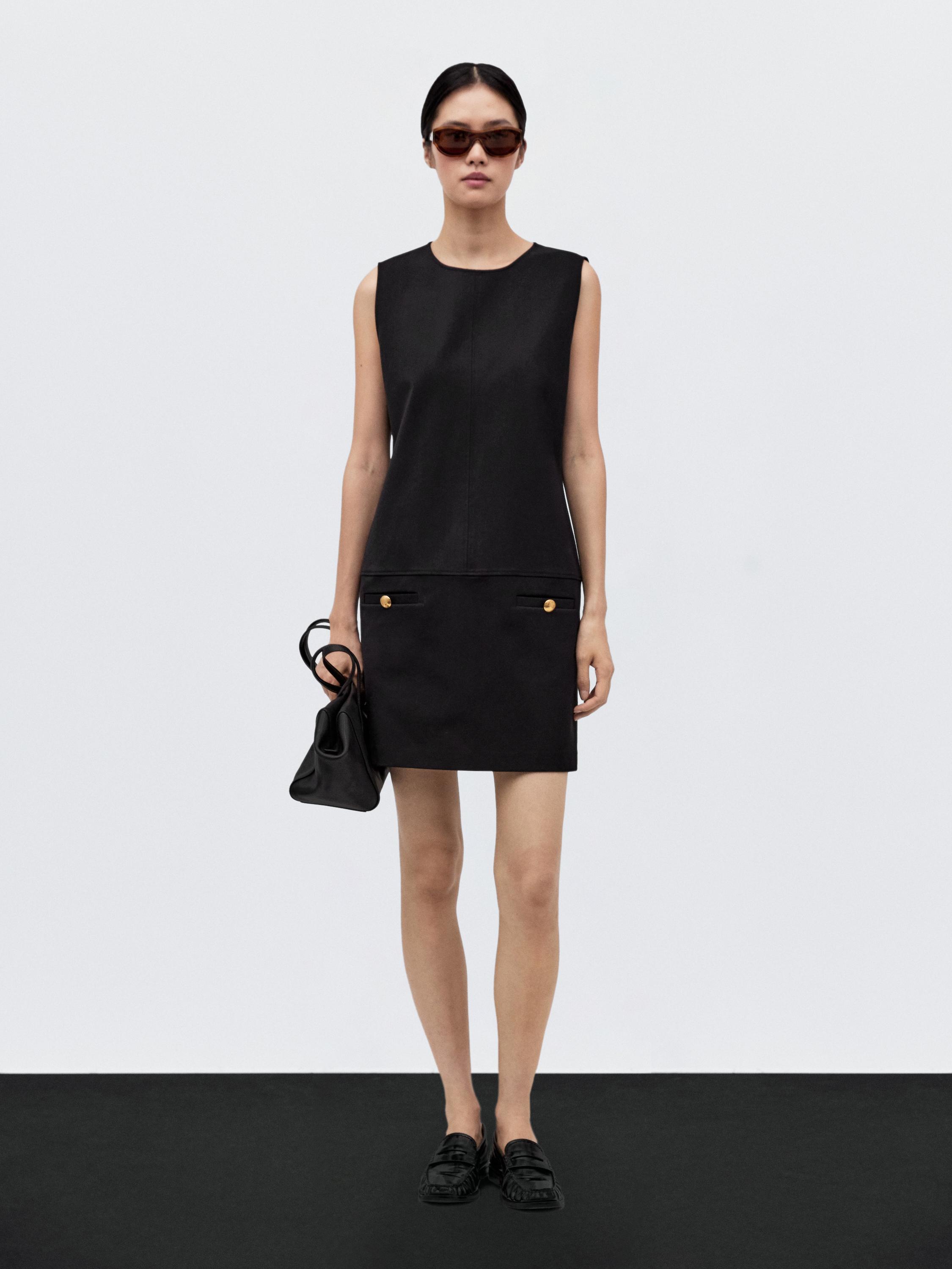 Short dress with button details