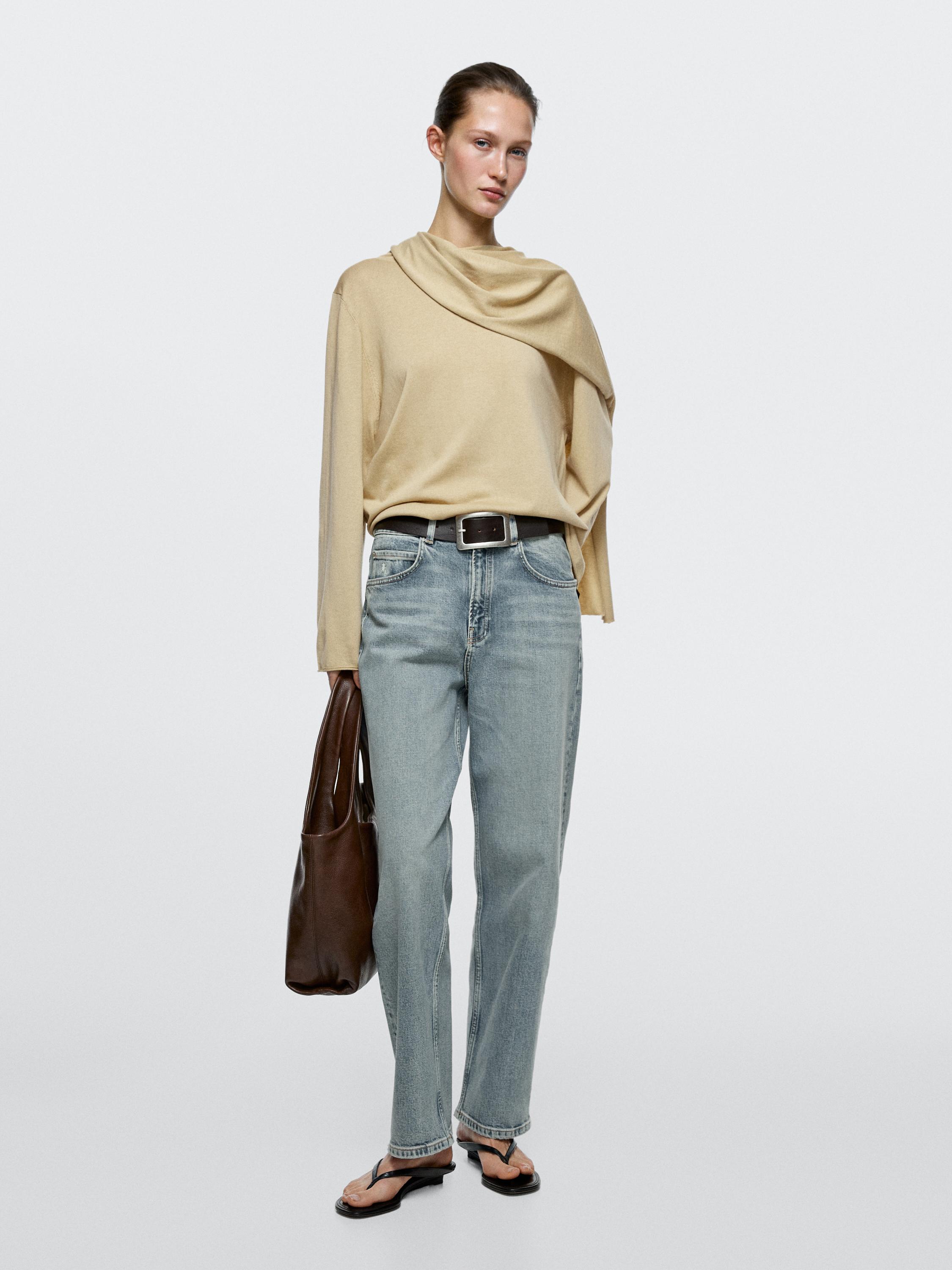 Mid-rise straight-leg jeans