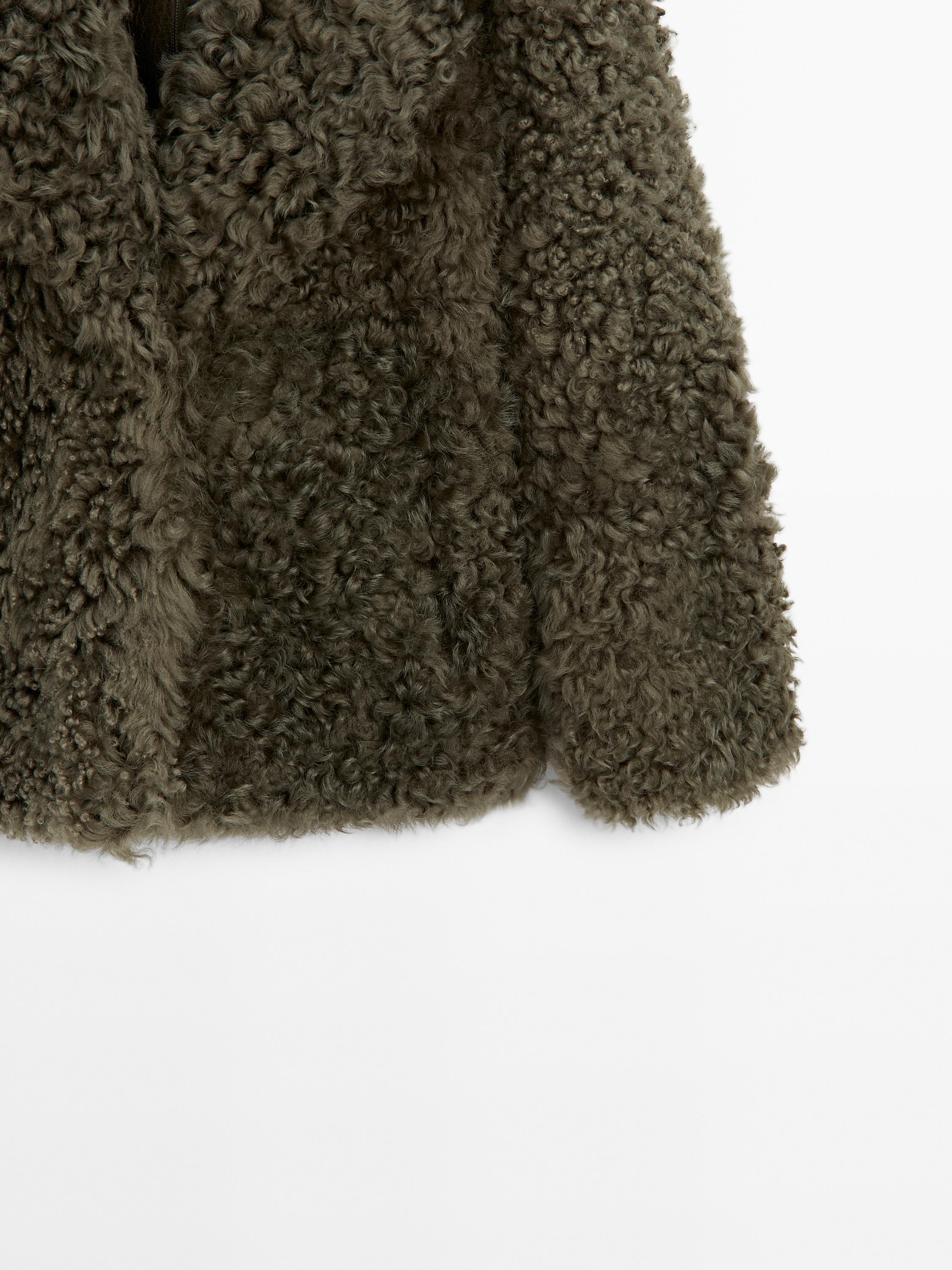 Long fur coat - Studio
