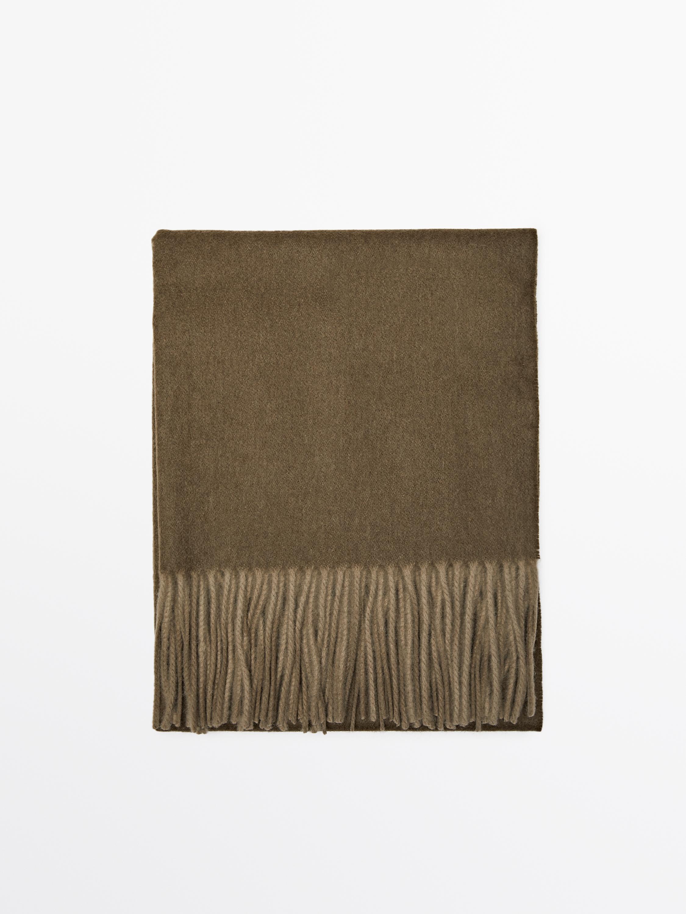 100% wool double-faced scarf