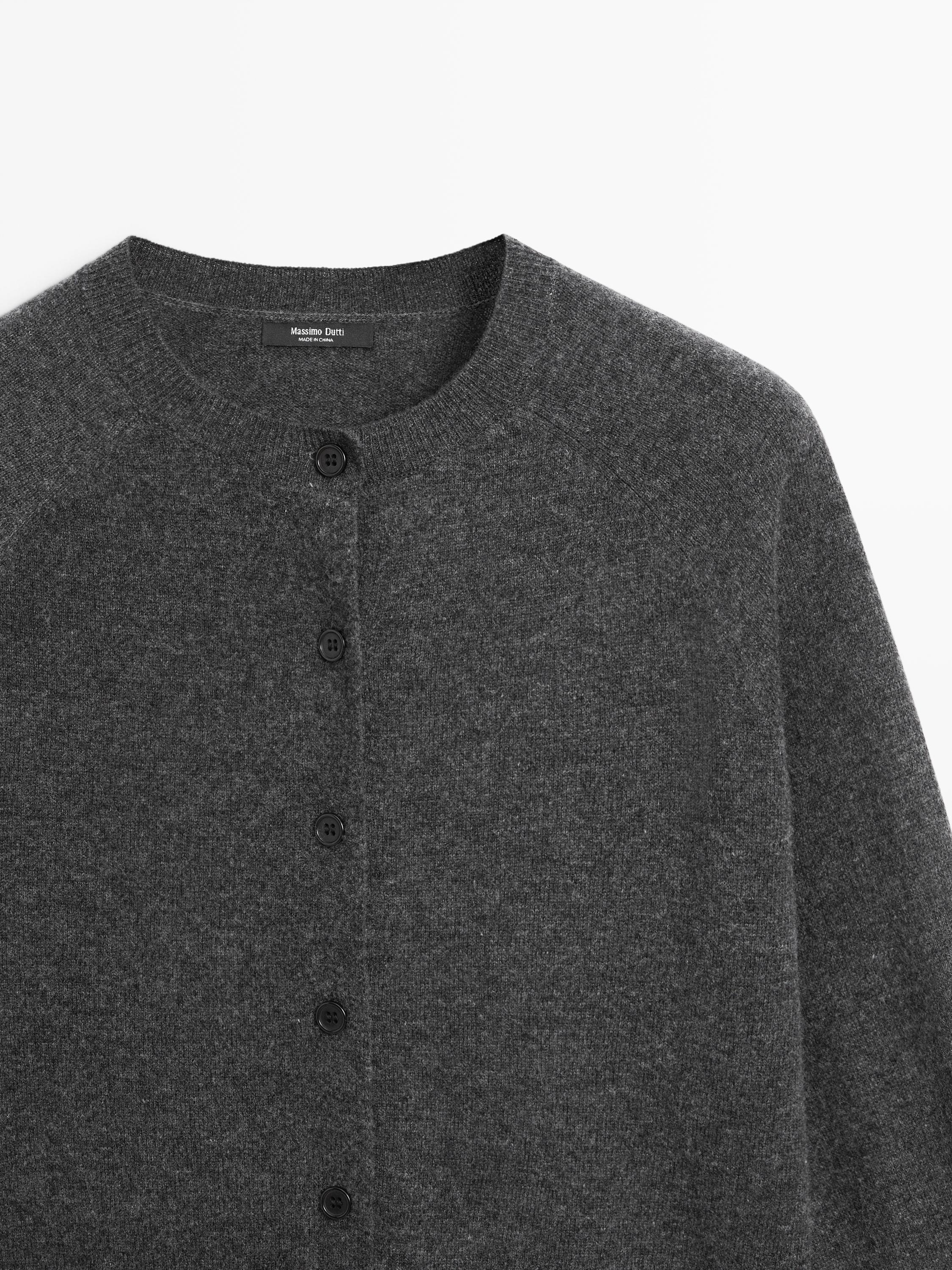 Pletený kardigán s raglánovými rukávmi